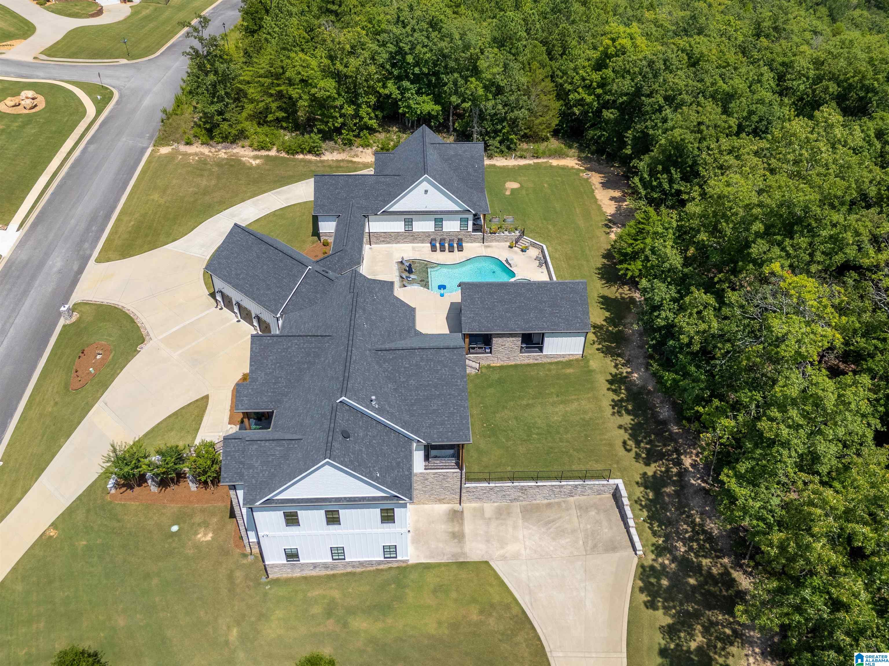 Homes for sale in Jacksonville, AL | 920 Dogwood Dr Ne, Jacksonville, AL 36265 | MLS# 21425544