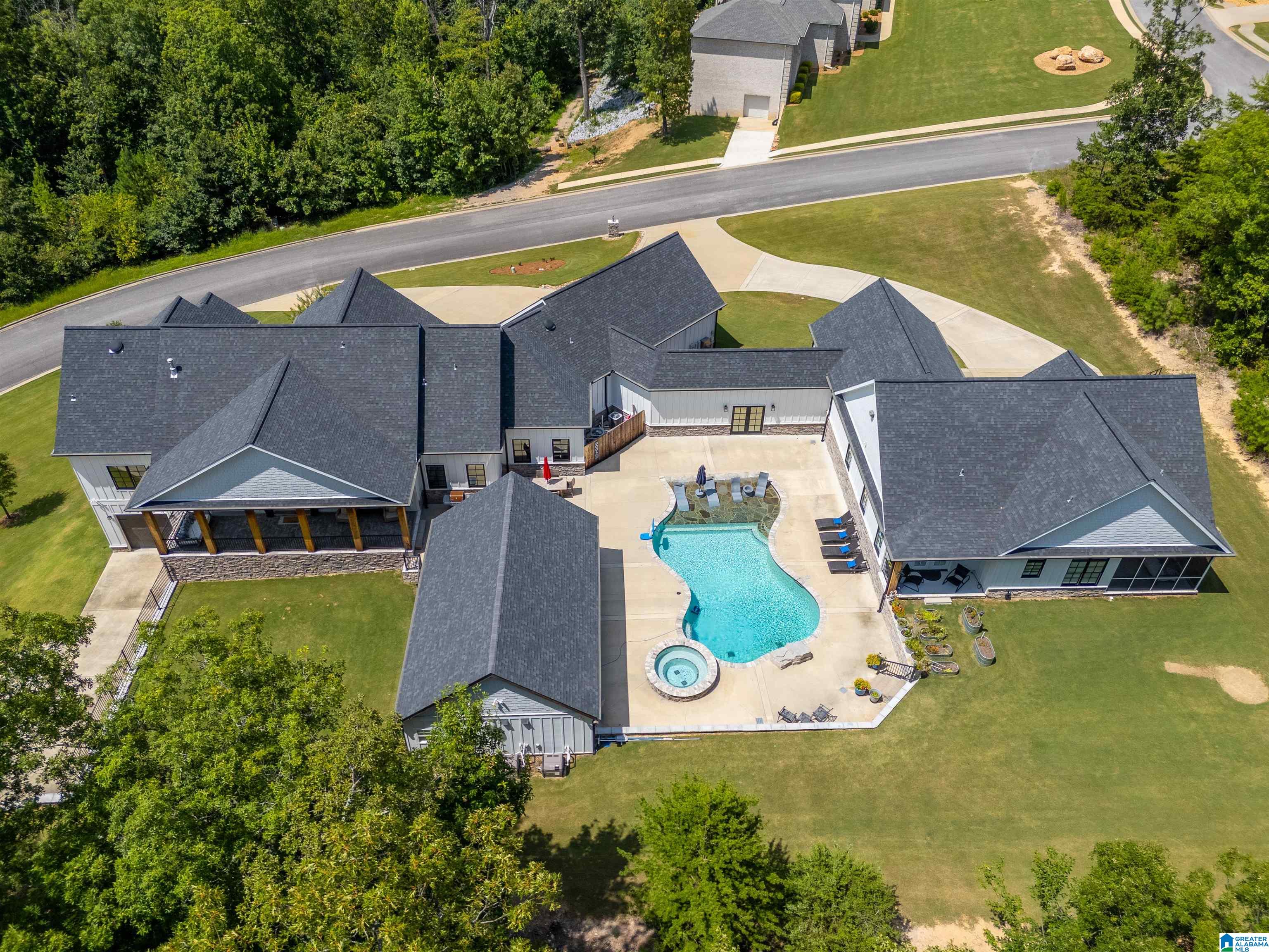 Homes for sale in Jacksonville, AL | 920 Dogwood Dr Ne, Jacksonville, AL 36265 | MLS# 21425544