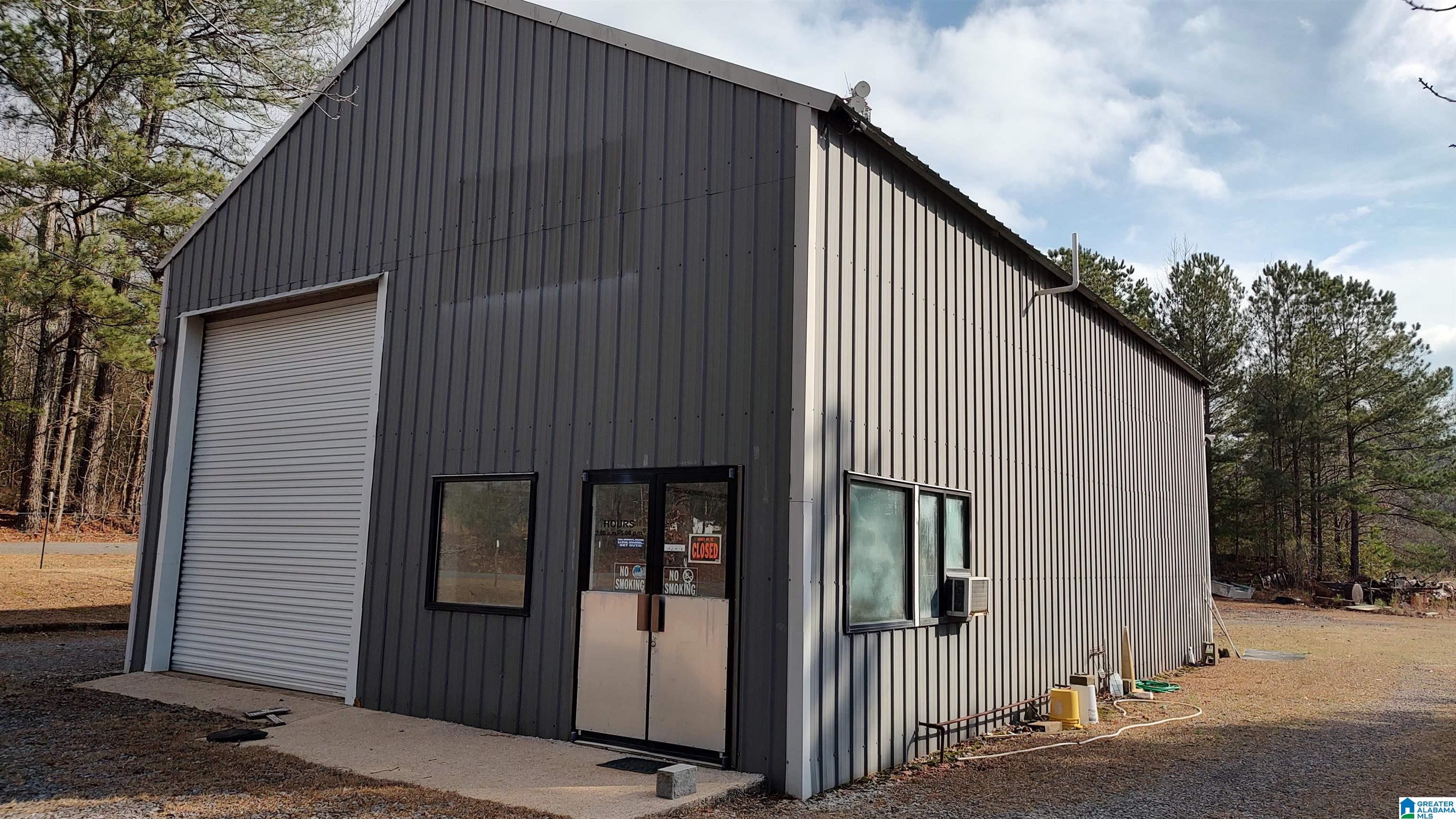 Homes for sale in Warrior, AL | 9615 Mount High Road, Warrior, AL 35180 | MLS# 21425813