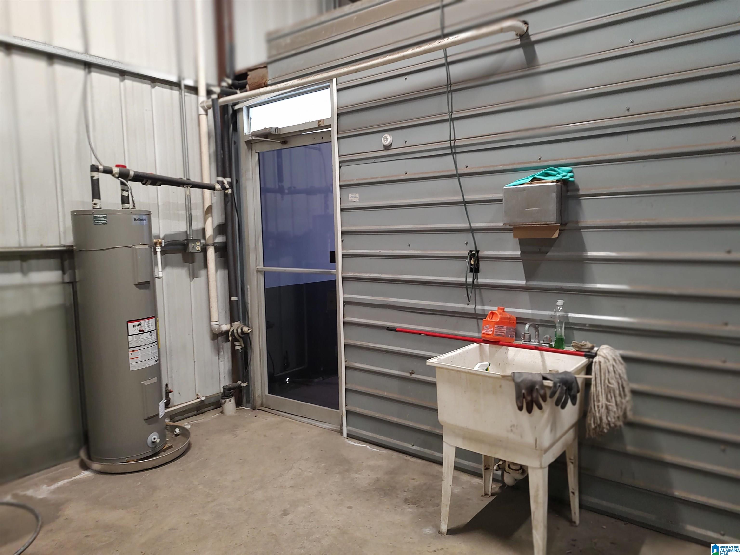 Homes for sale in Warrior, AL | 9615 Mount High Road, Warrior, AL 35180 | MLS# 21425813