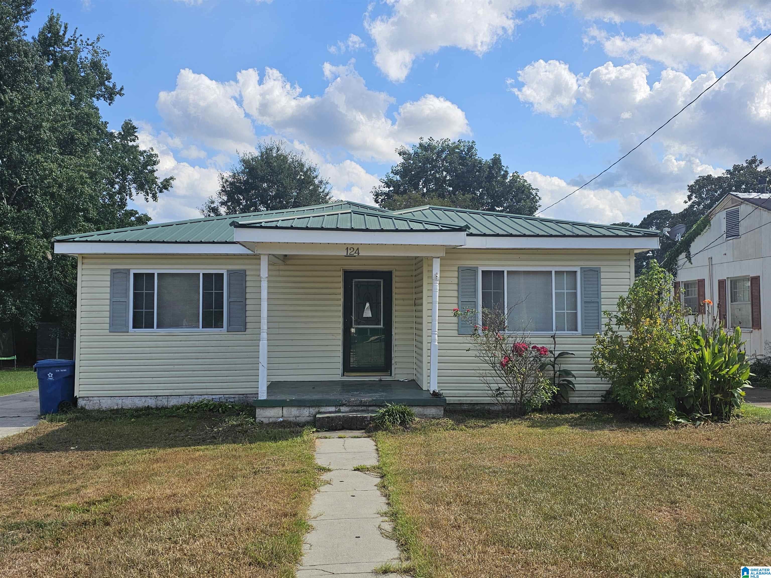 124 E CREST ROAD