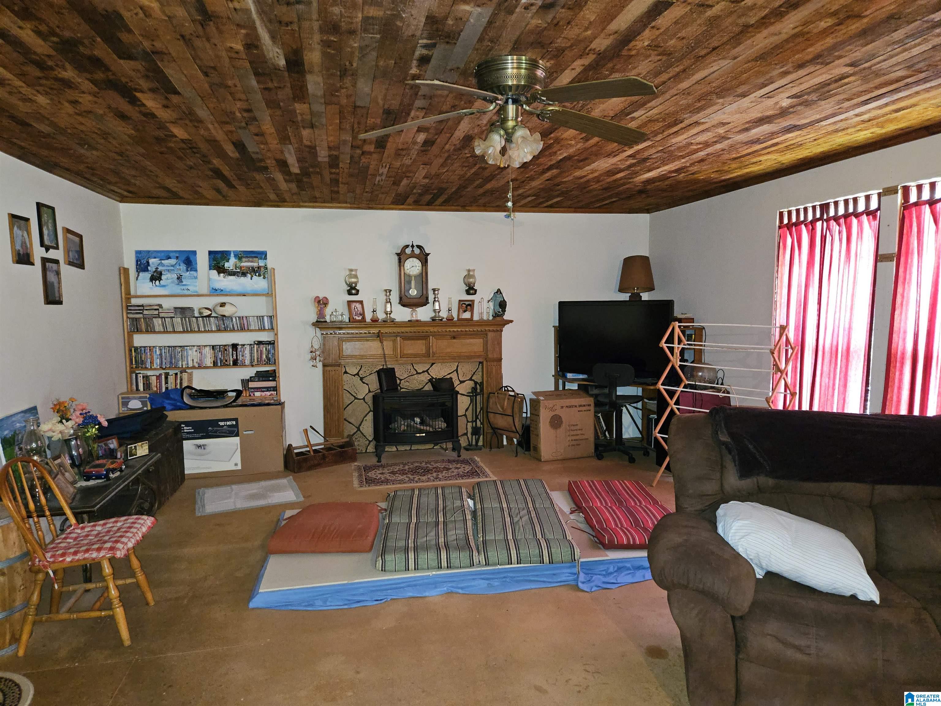 Homes for sale in Ashville, AL | 505 Ray Lane, Ashville, AL 35953 | MLS# 21426647