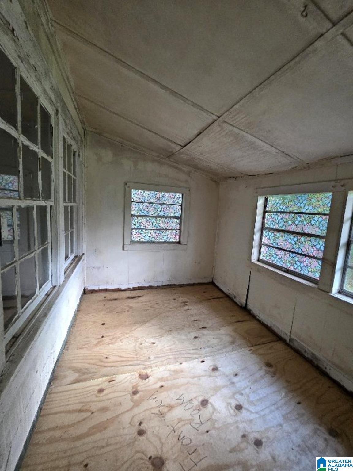 Homes for sale in West Blocton, AL | 34 Contri Lane, West Blocton, AL 35184 | MLS# 21426846