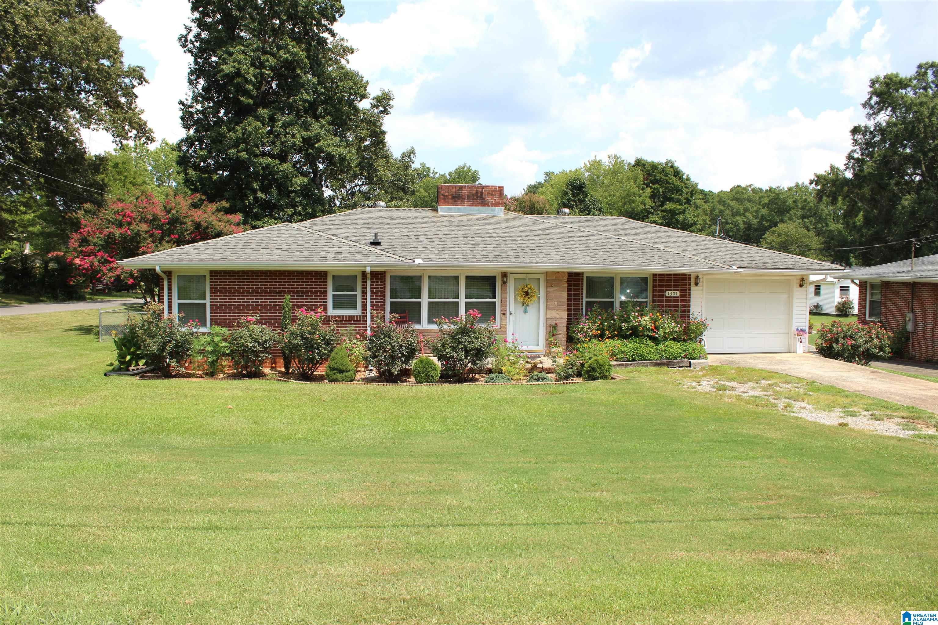 1301 SHERWOOD DRIVE