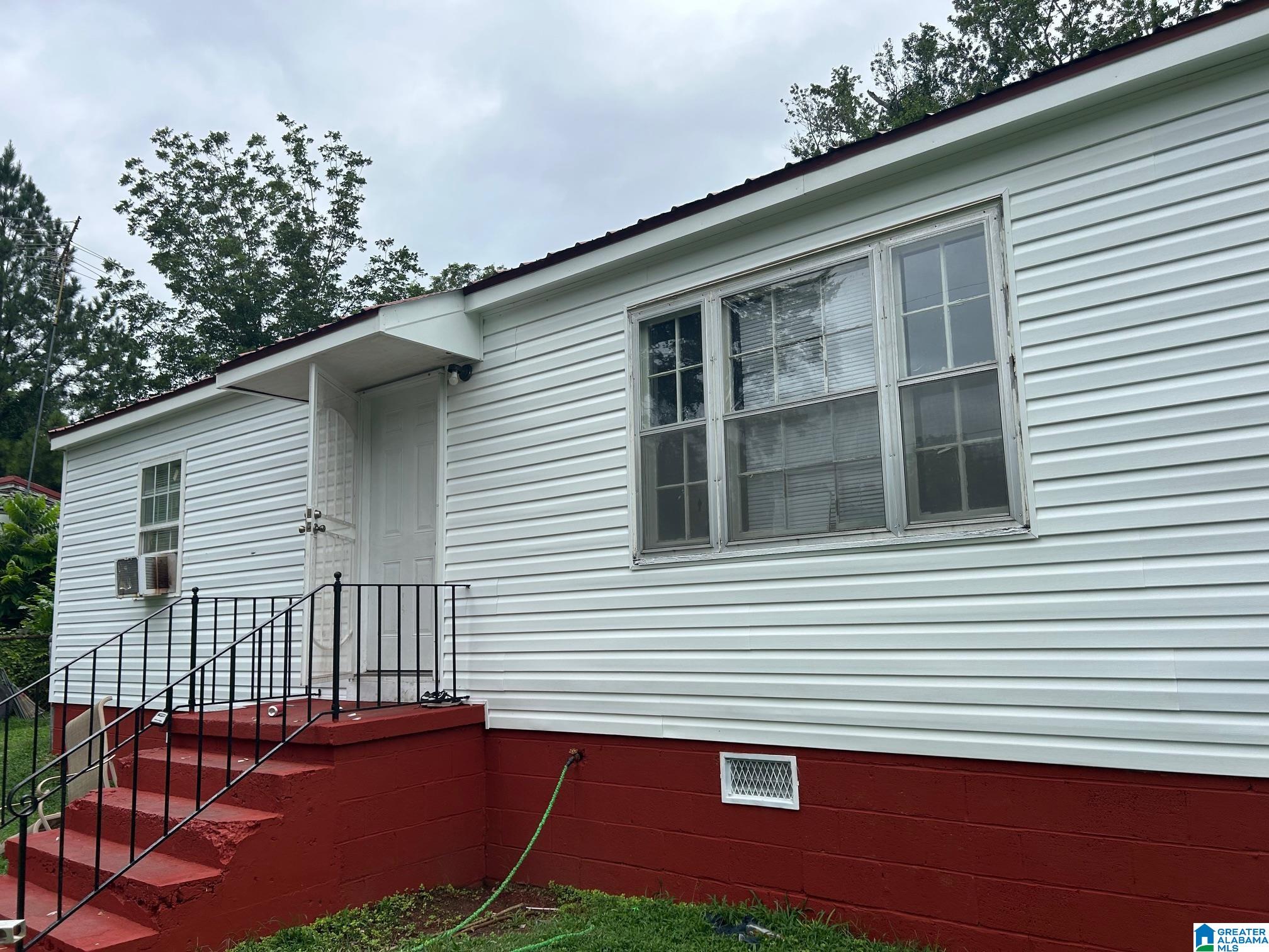 Homes for sale in Talladega, AL | 312 Shaw Avenue, Talladega, AL 35160 | MLS# 21427217