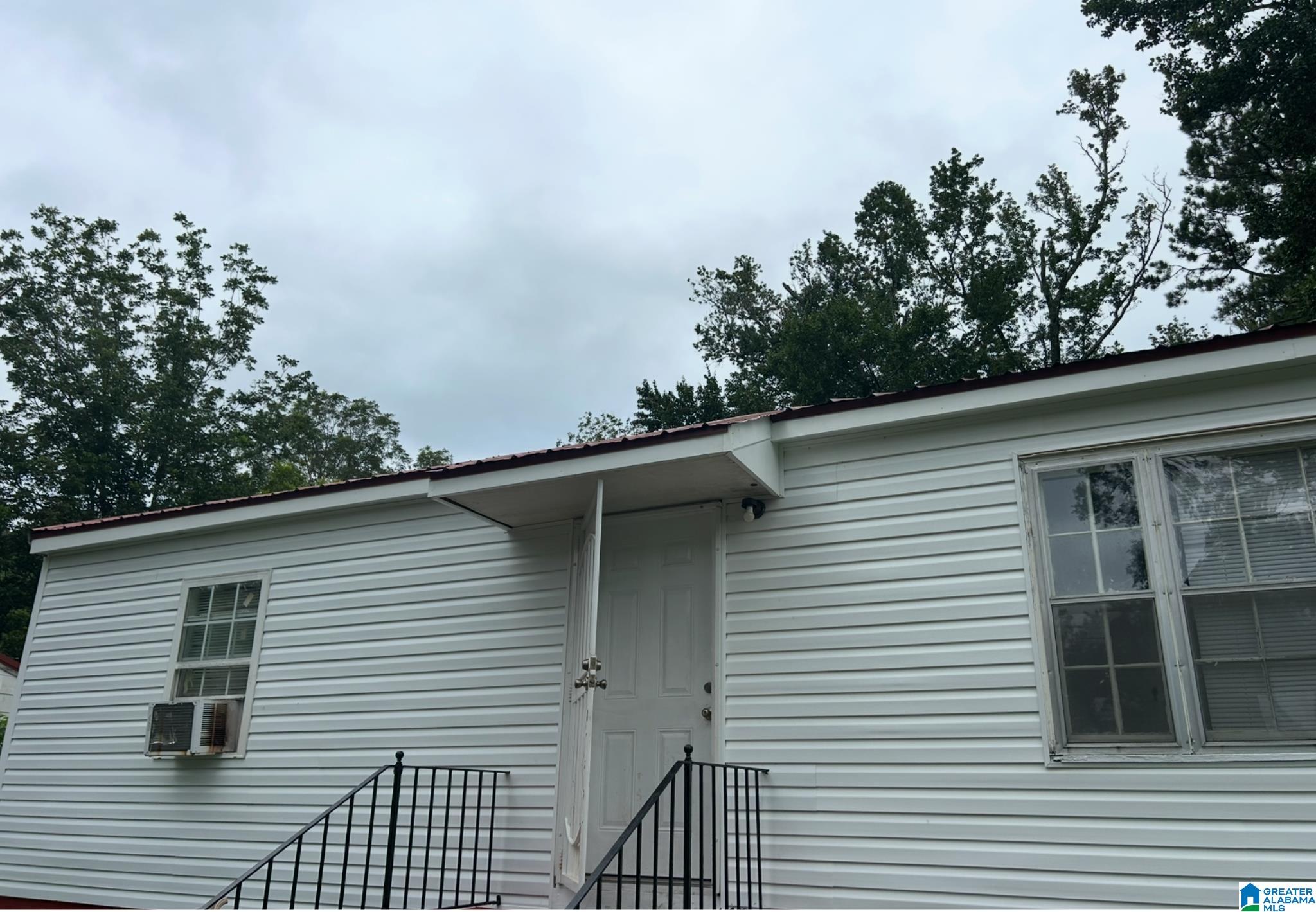 Homes for sale in Talladega, AL | 312 Shaw Avenue, Talladega, AL 35160 | MLS# 21427217