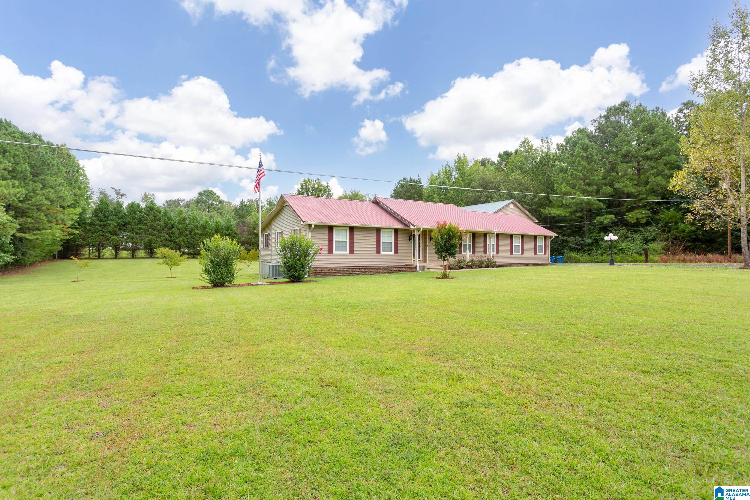 Homes for sale in Jacksonville, AL | 1320 Rochester Road Se, Jacksonville, AL 36265 | MLS# 21427418