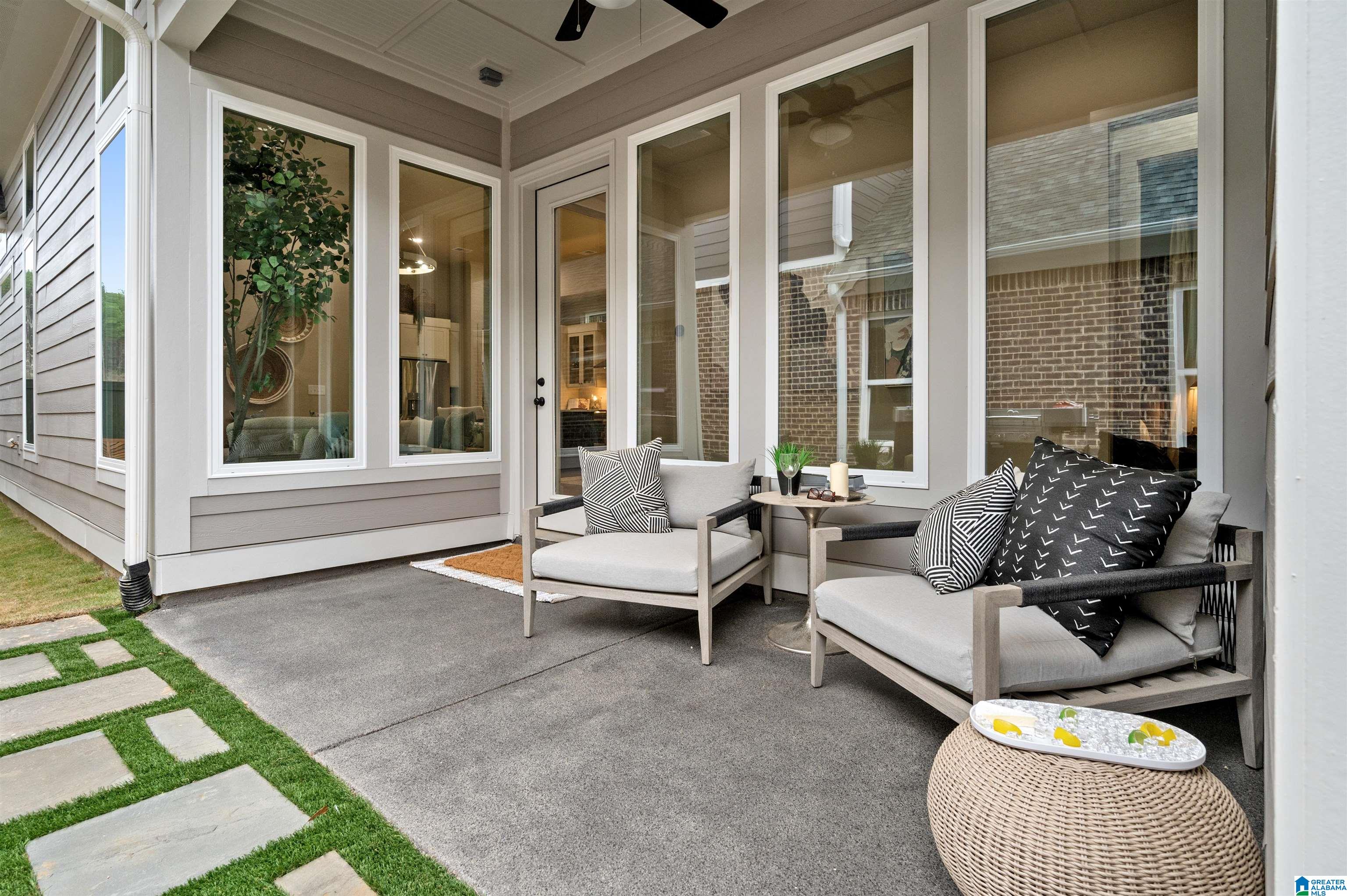 Homes for sale in Hoover, AL | 4577 Oakdell Road, Hoover, AL 35244 | MLS# 21427435