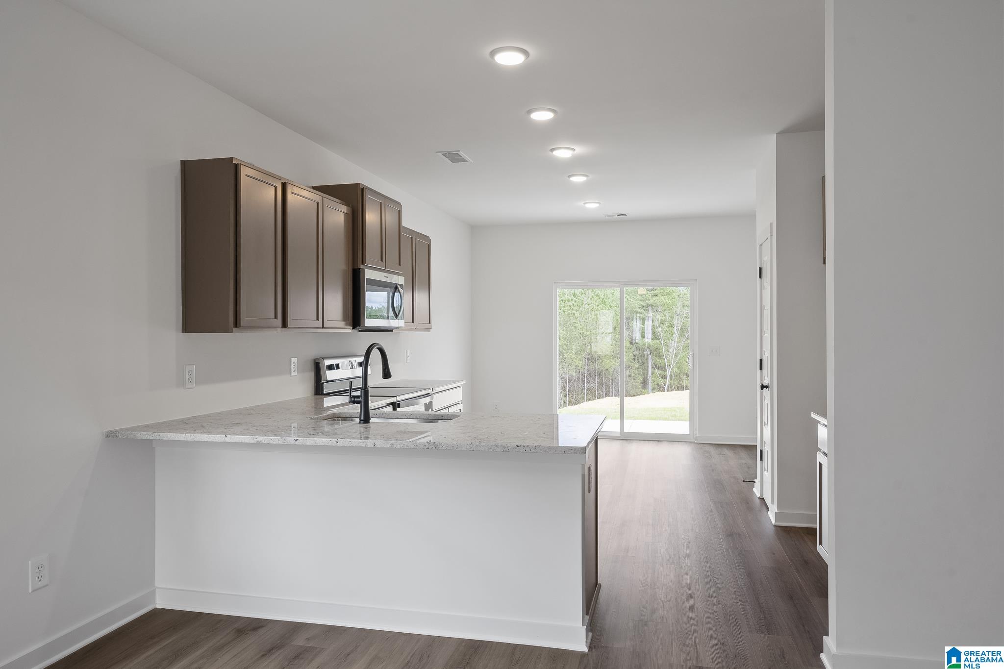 Homes for sale in Cropwell, AL | 2000 Lakehill Dr, Cropwell, AL 35054 | MLS# 21427458