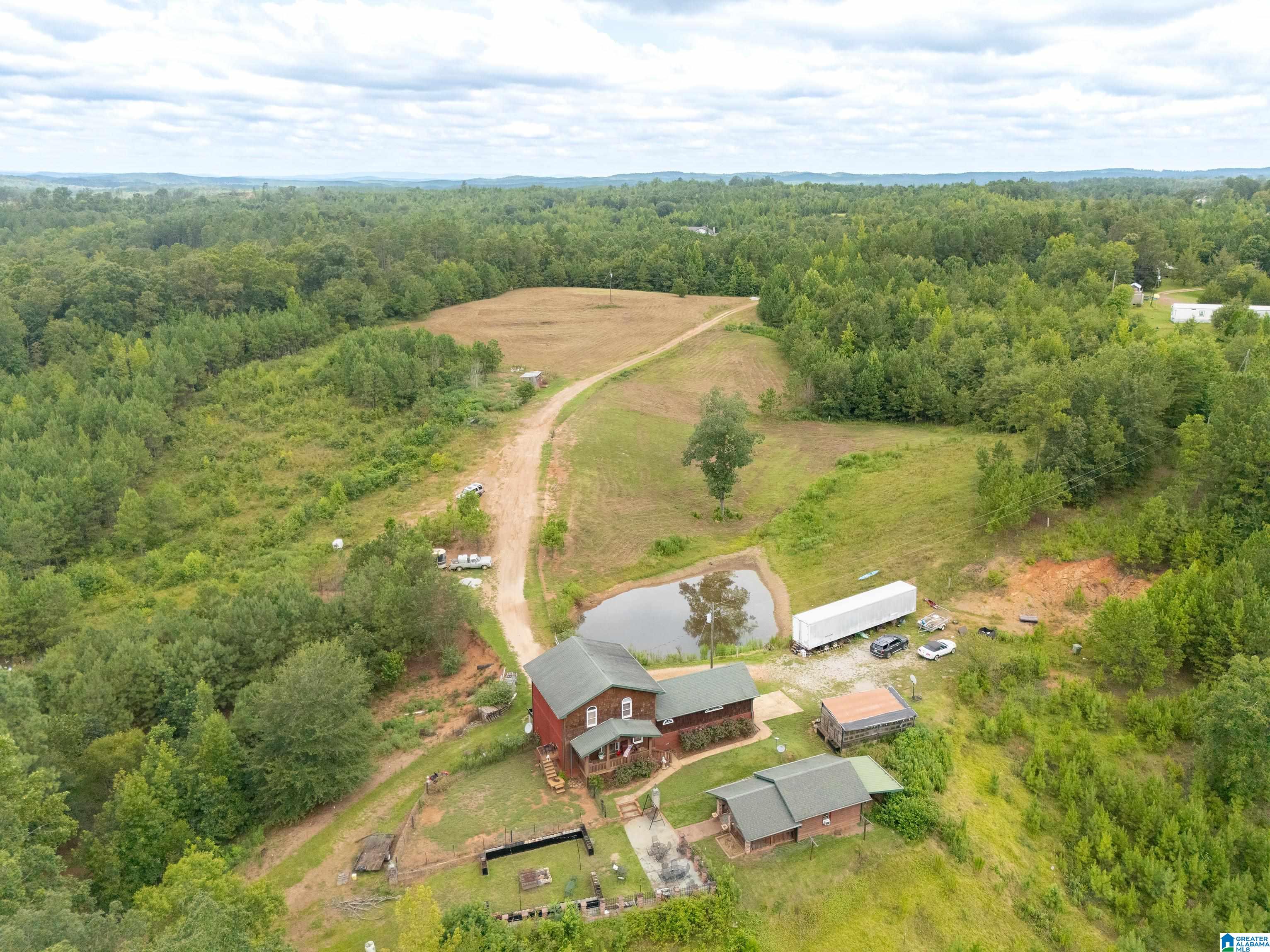 1689 County Road 864