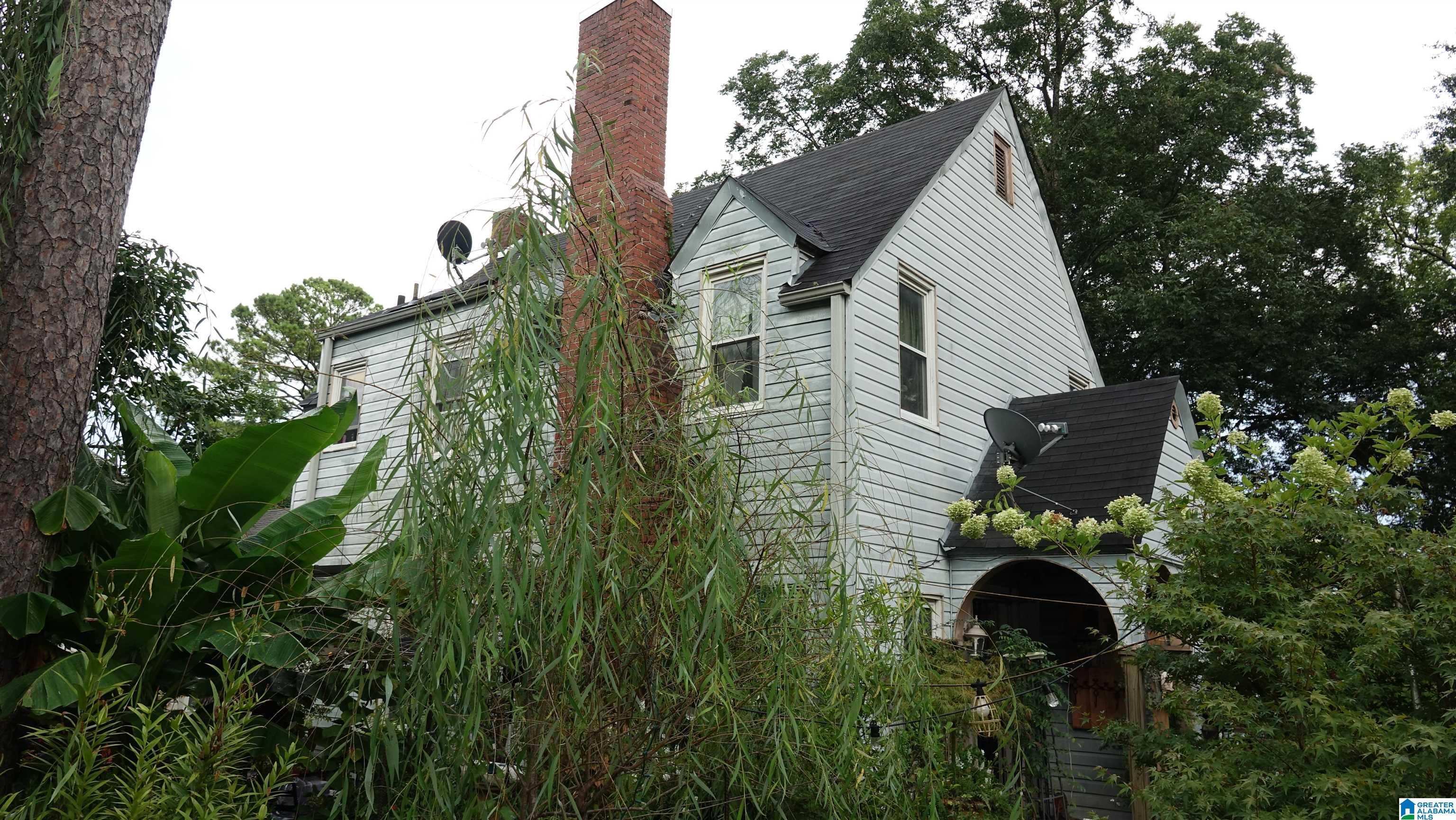 Homes for sale in Midfield, AL | 236 Pinewood Avenue, Midfield, AL 35228 | MLS# 21427759