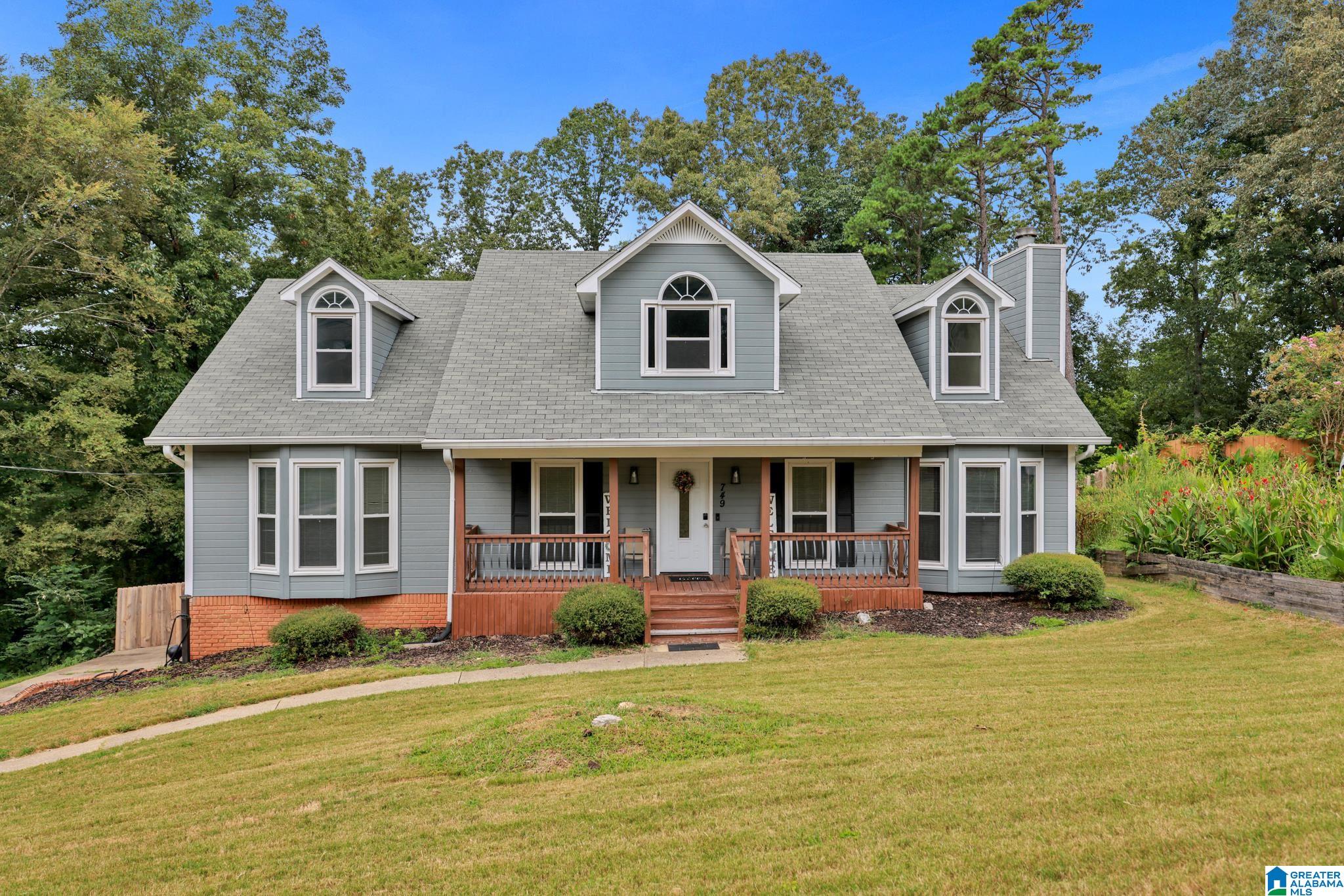 749 GABLE DRIVE