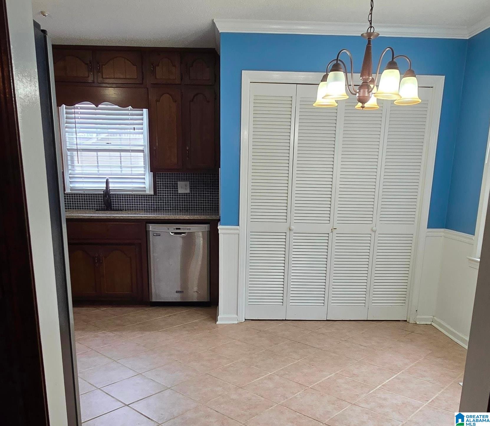 Homes for sale in Center Point, AL | 913 Woodbrook Road, Center Point, AL 35215 | MLS# 21428112
