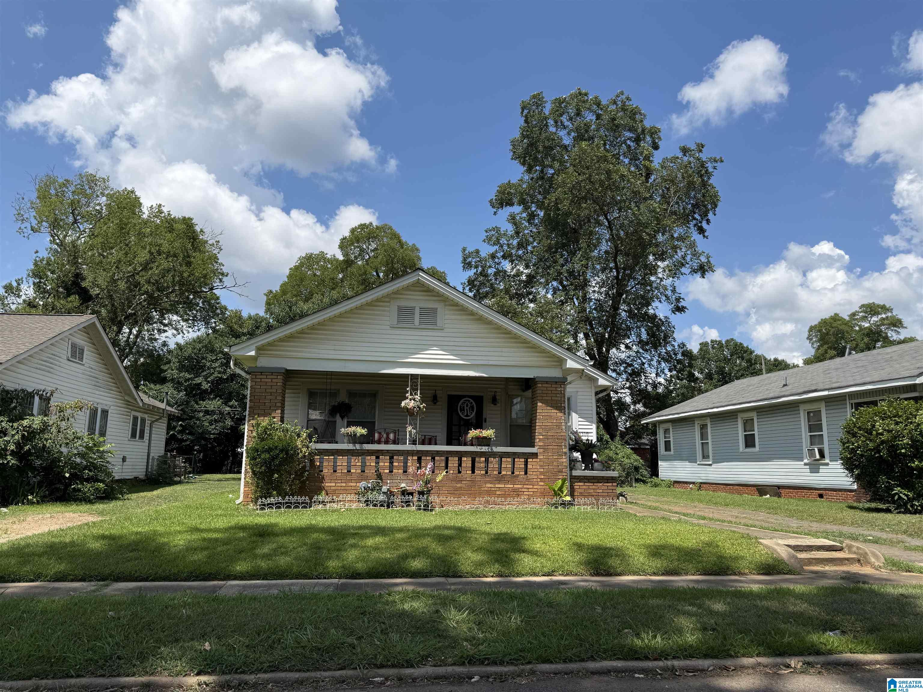 Homes for sale in Birmingham, AL | 5510 Avenue Q, Birmingham, AL 35208 | MLS# 21428115