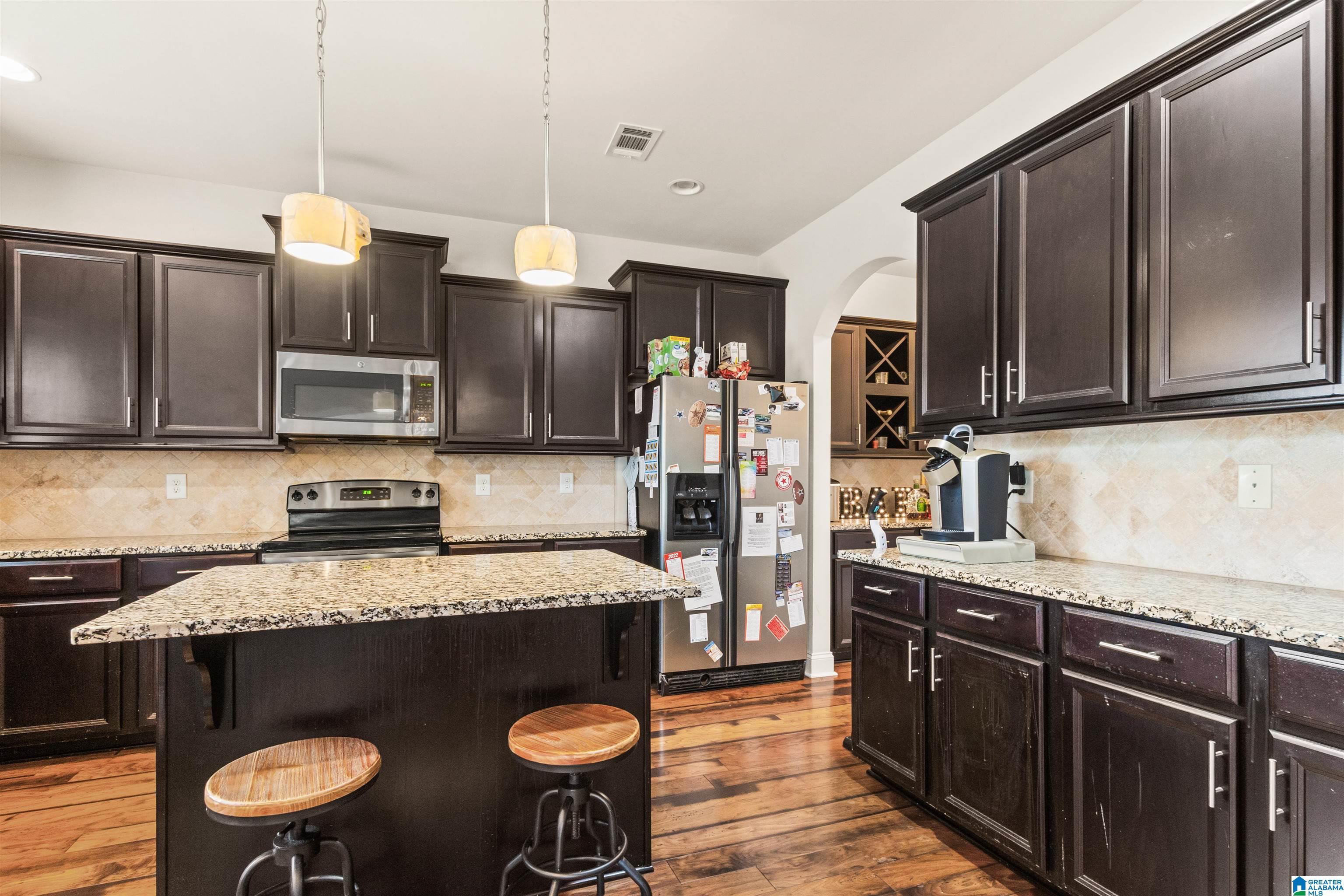 Homes for sale in Northport, AL | 12933 Rolling Meadows Circle, Northport, AL 35473 | MLS# 21428378