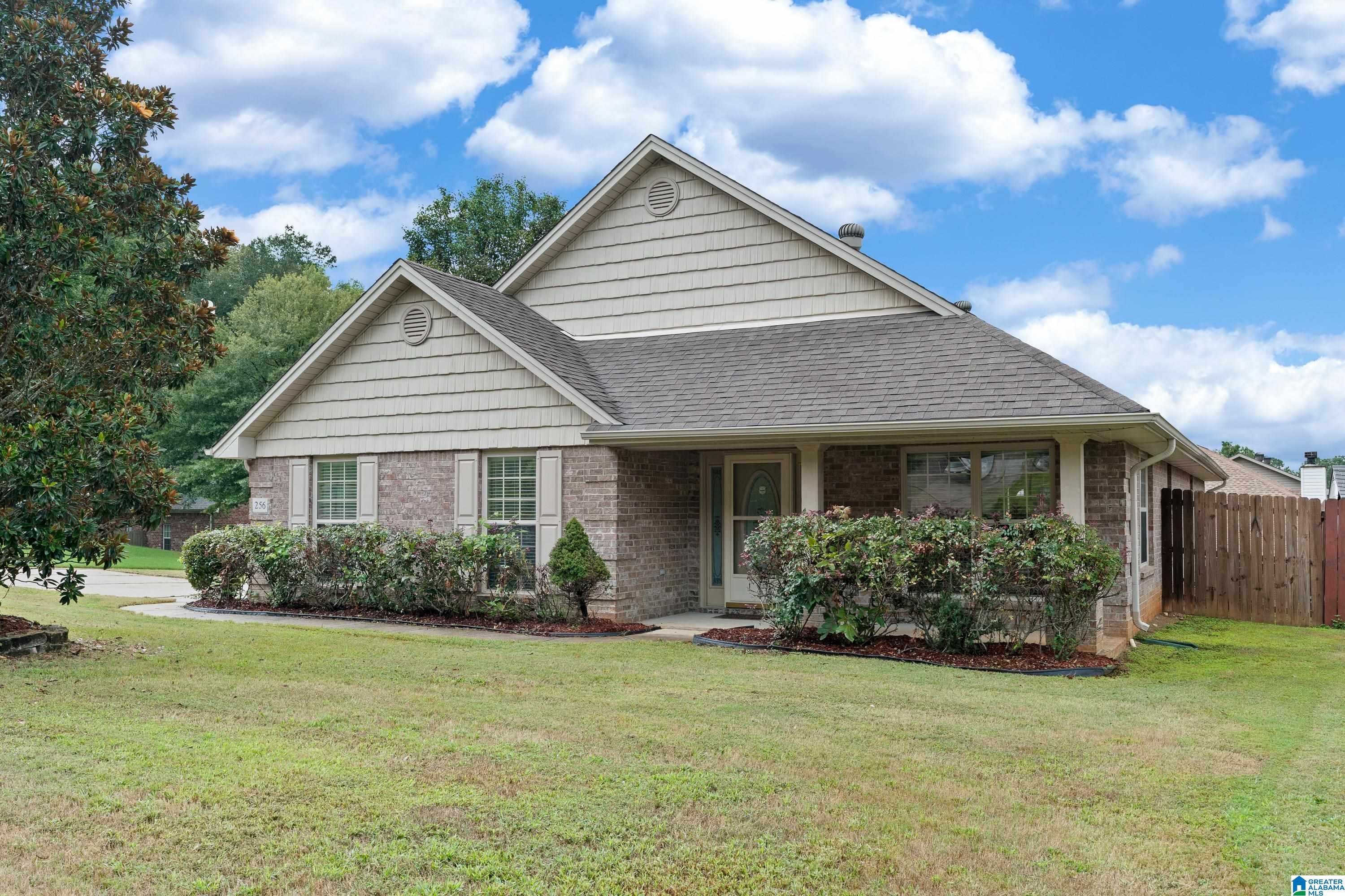256 CEDAR MEADOW
