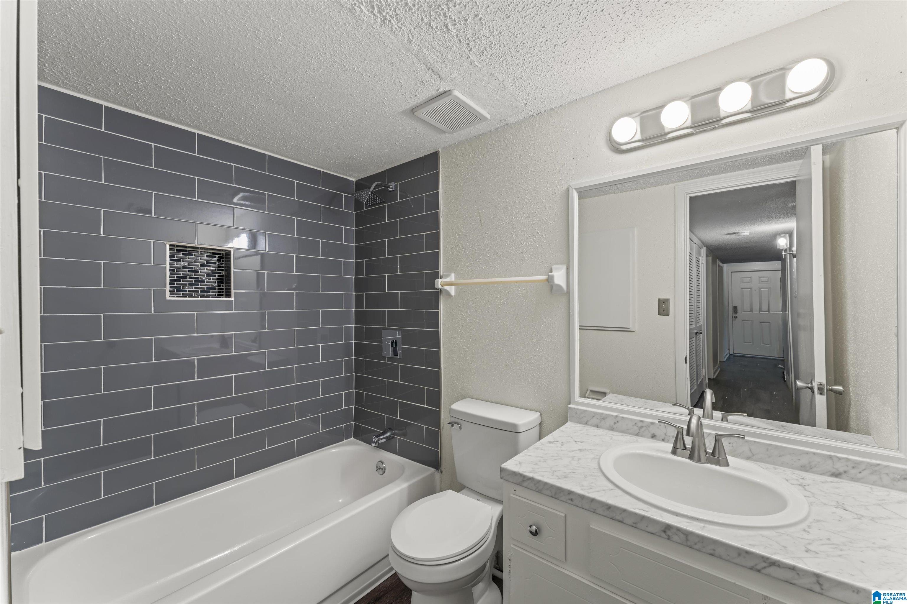 Homes for sale in Hoover, AL | 1701 Patton Creek Lane #1701, Hoover, AL 35226 | MLS# 21429022