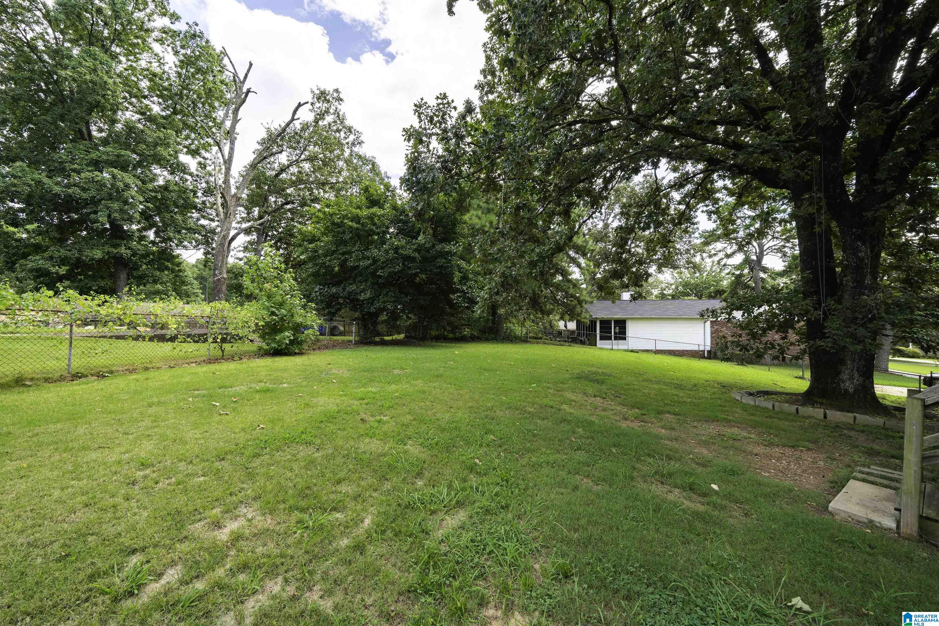 Homes for sale in Birmingham, AL | 1839 Mara Dr, Birmingham, AL 35215 | MLS# 21429097