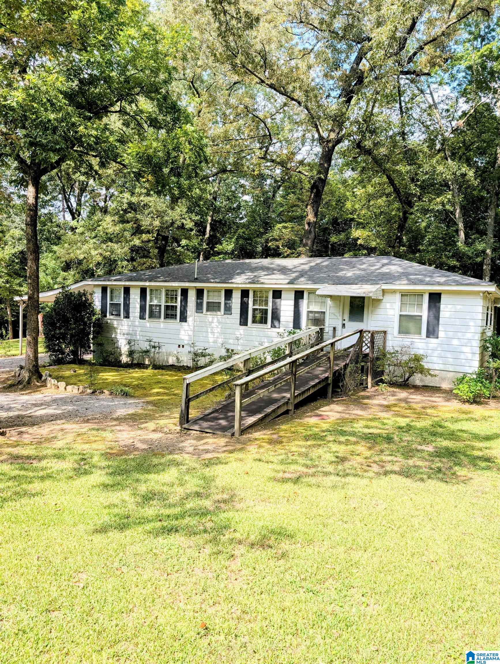 Homes for sale in Gardendale, AL | 790 Leslie Lane, Gardendale, AL 35071 | MLS# 21429105