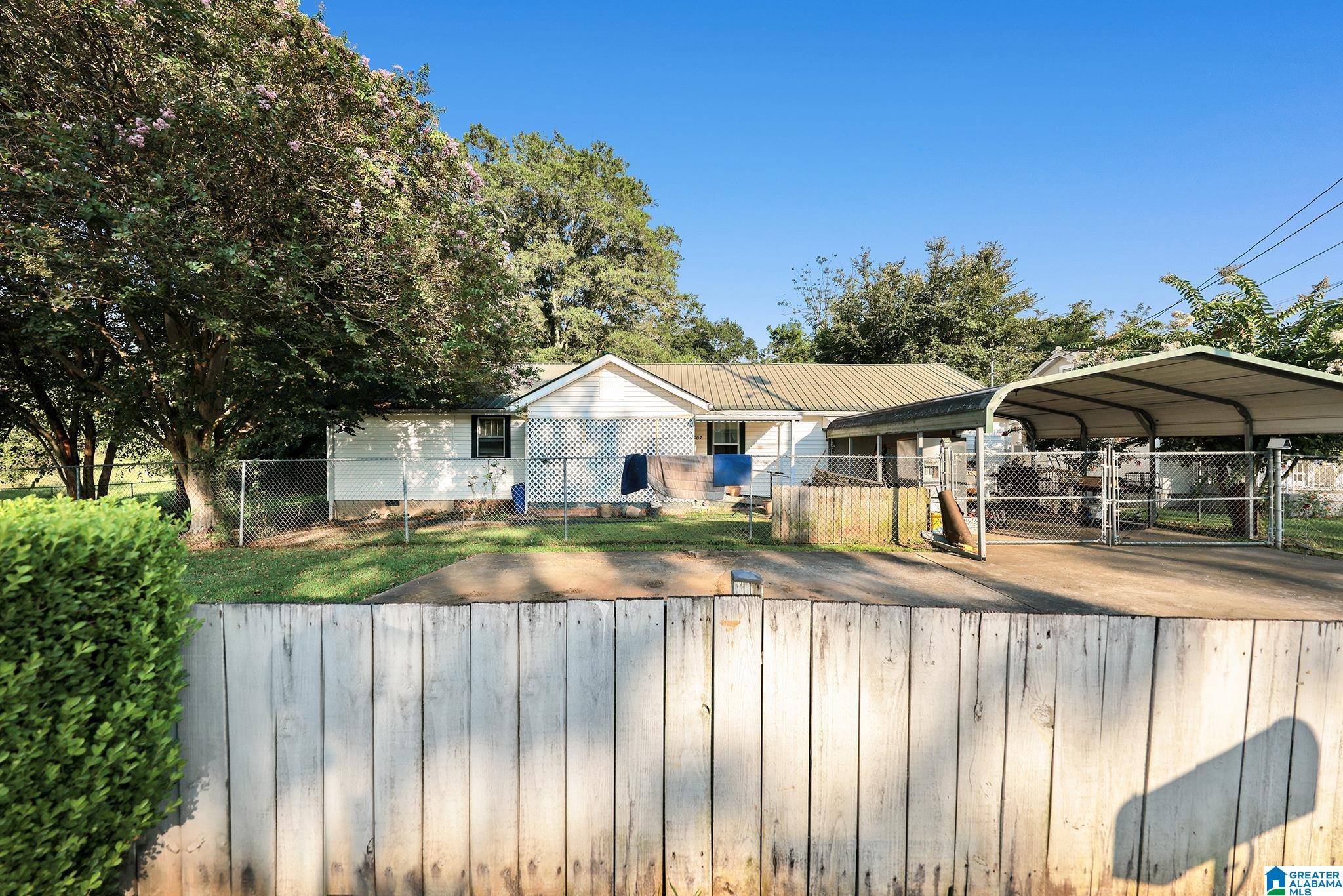 Homes for sale in Weaver, AL | 607 Astor Avenue, Weaver, AL 36277 | MLS# 21429139