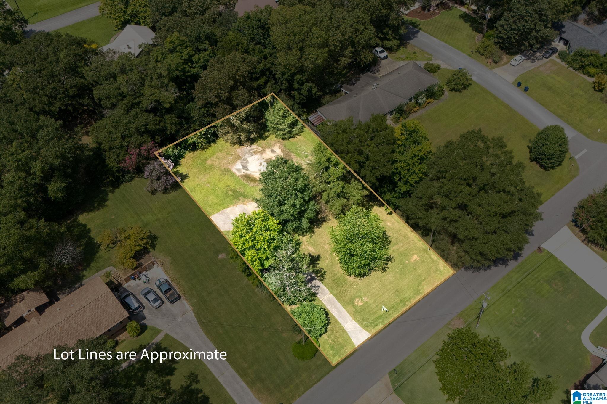 Homes for sale in Alabaster, AL | 521 13Th Street Sw, Alabaster, AL 35007 | MLS# 21429263