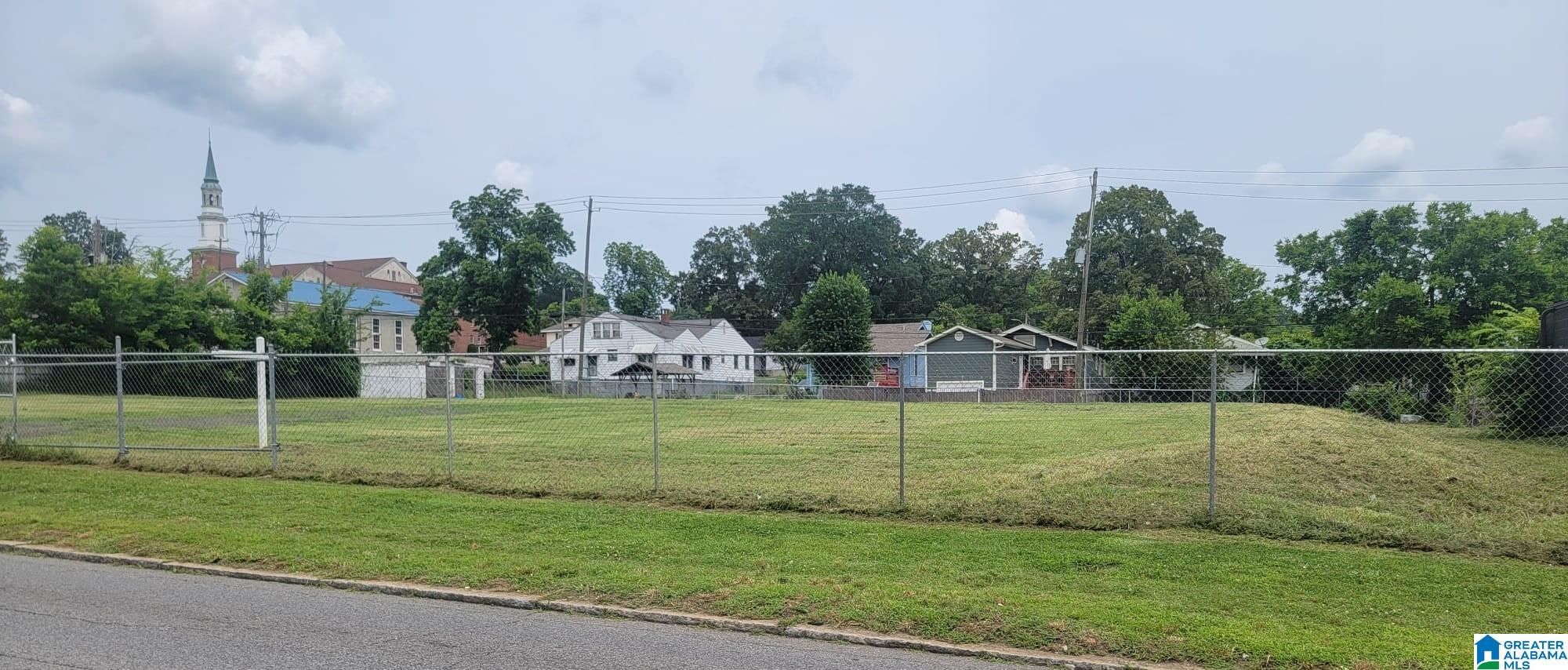 Homes for sale in Birmingham, AL | 1520 3Rd Avenue W, Birmingham, AL 35208 | MLS# 21429339