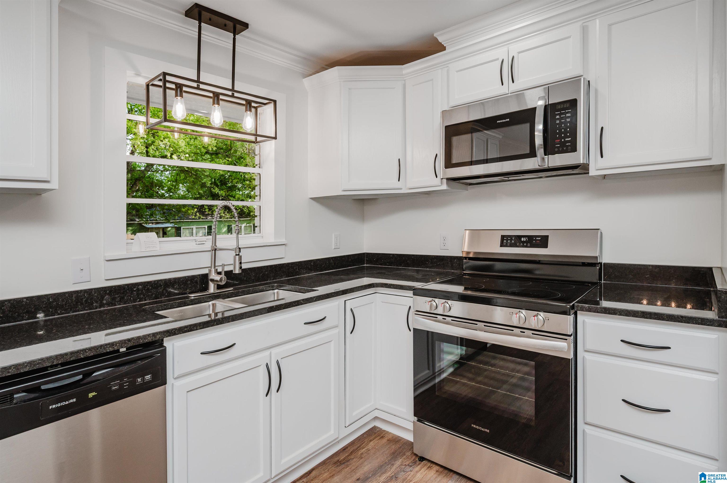 Homes for sale in Brent, AL | 104 Tabernacle Road, Brent, AL 35034 | MLS# 21429457