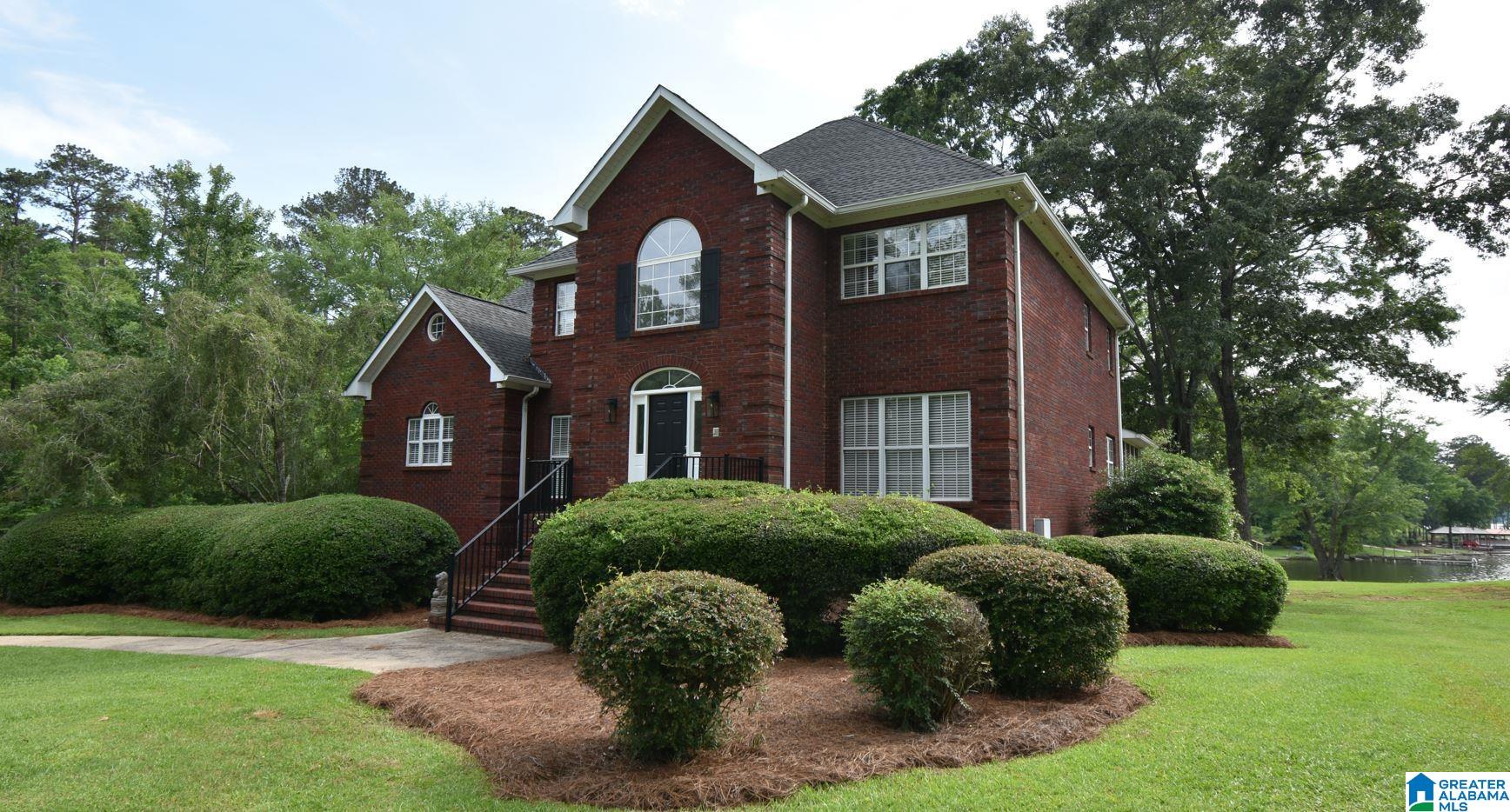 101 E WINDS DRIVE