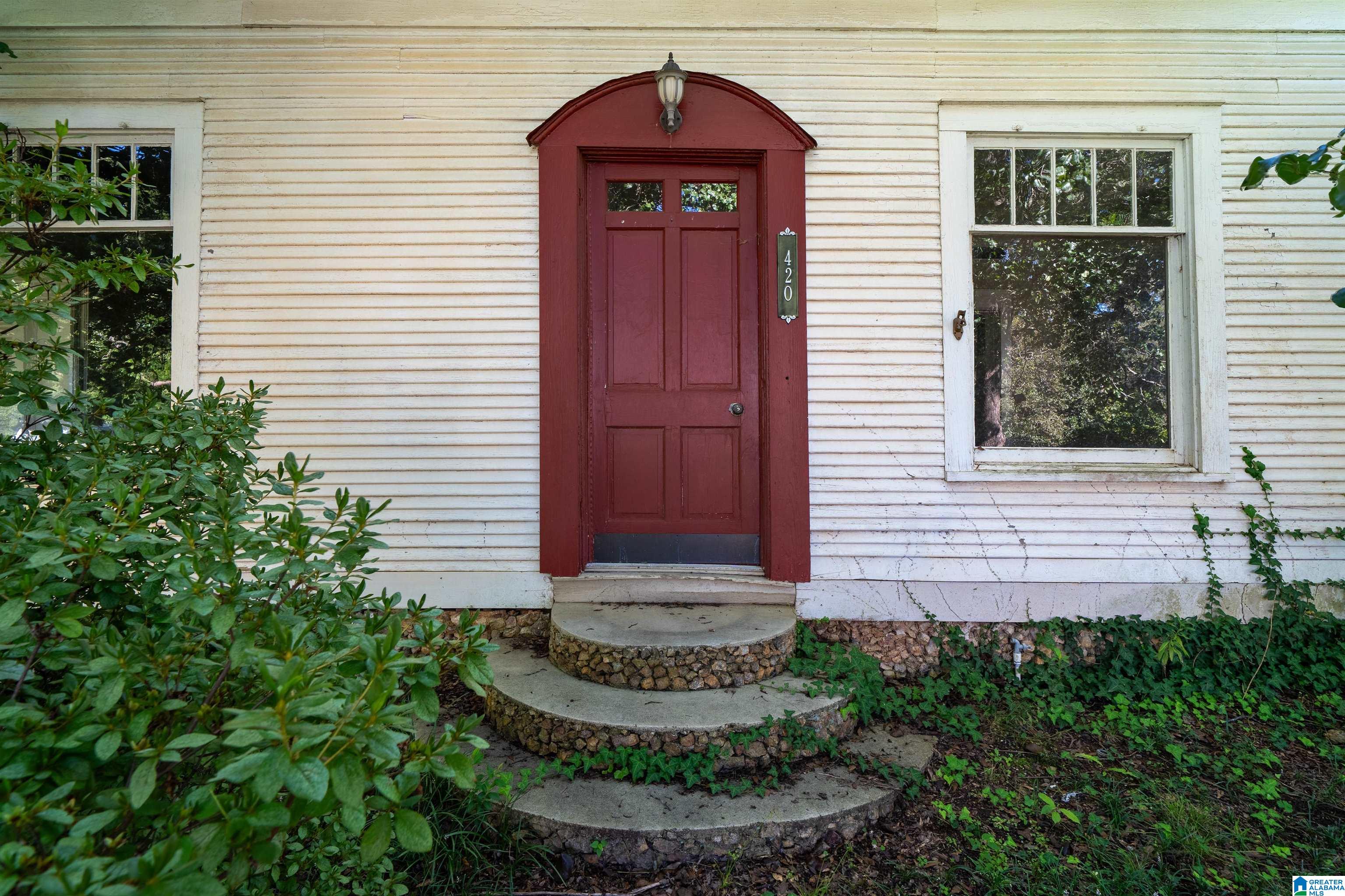 Homes for sale in Lincoln, AL | 20 3rd Avenue, Lincoln, AL 35096 | MLS# 21429628