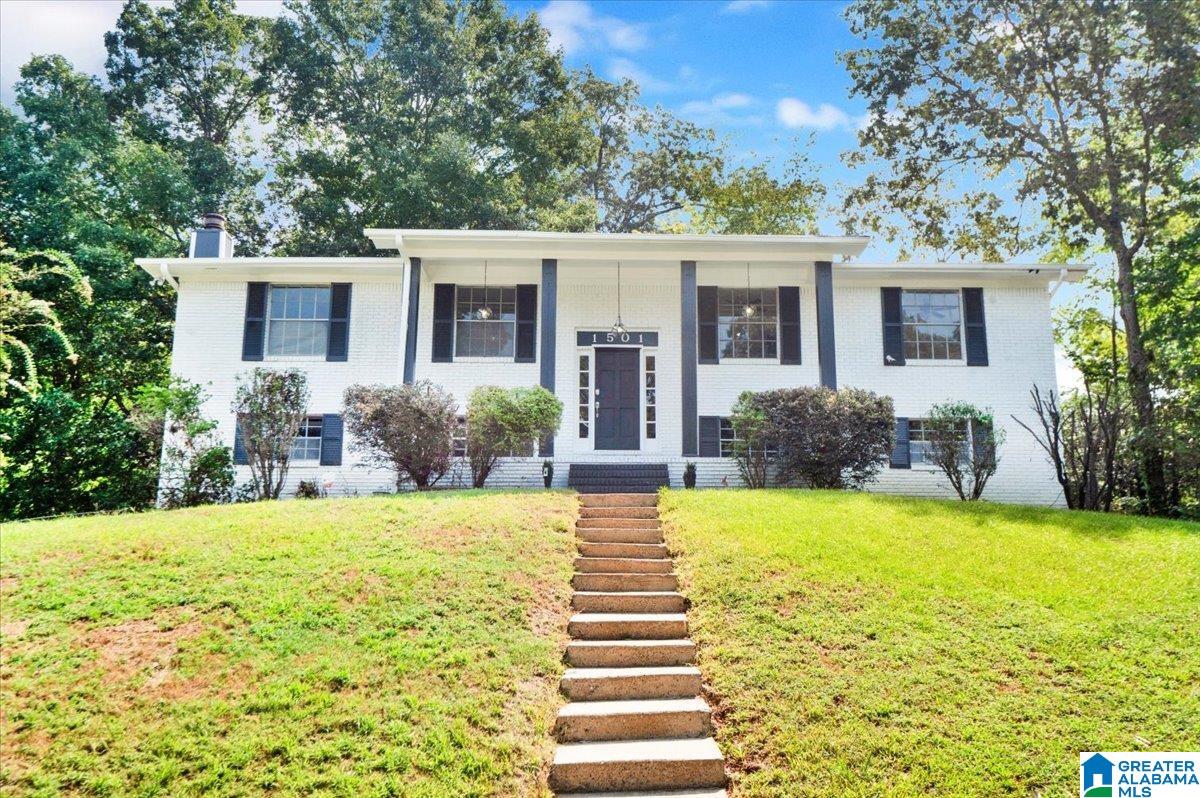 1501 MOHICAN DRIVE