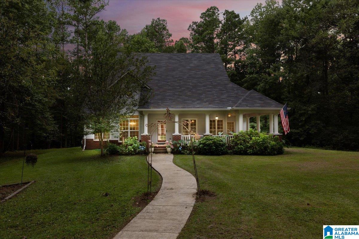 Homes for sale in Sterrett, AL | 18110 Hwy 55, Sterrett, AL 35147 | MLS# 21429742