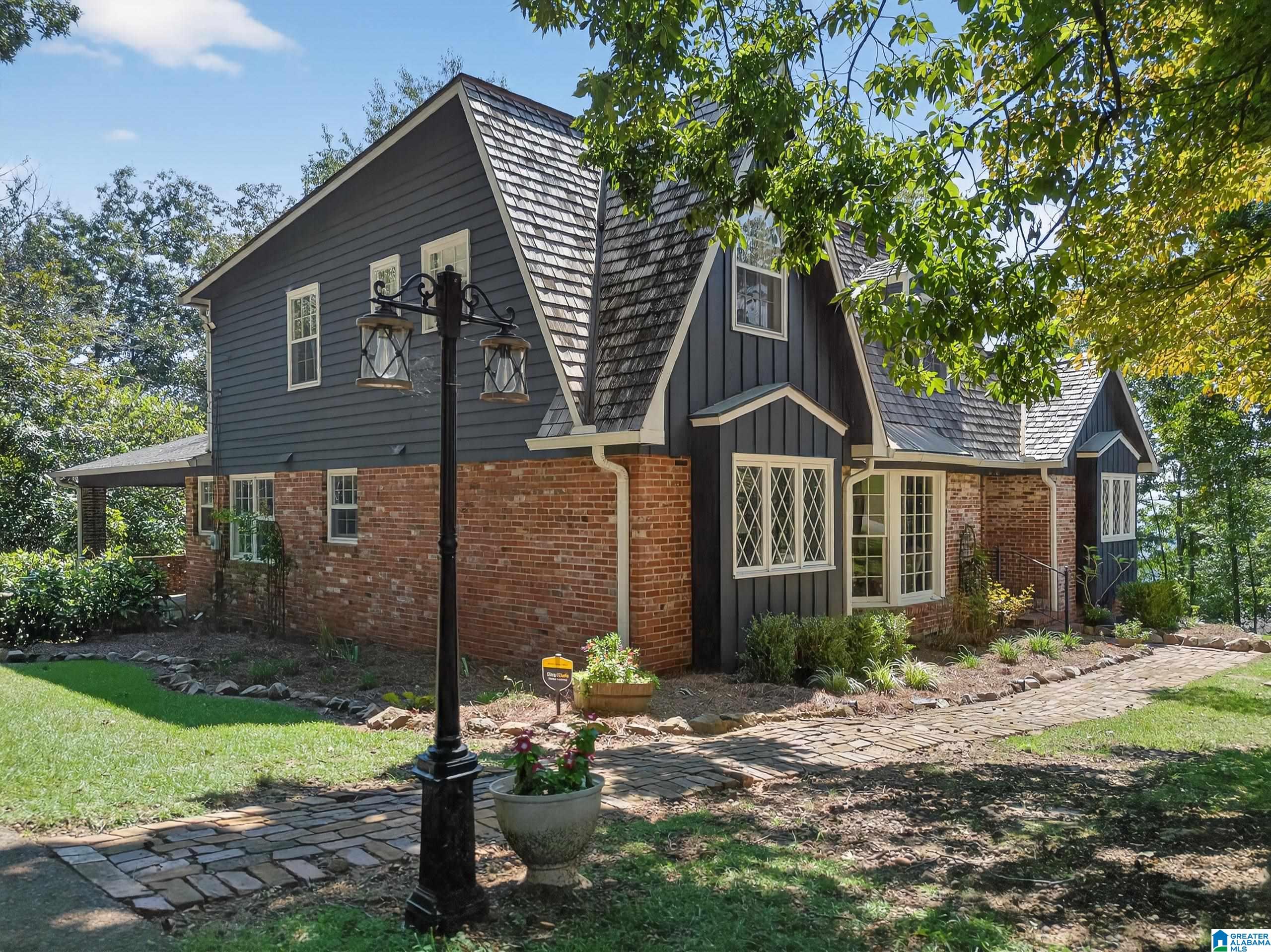 509 MARY LANE