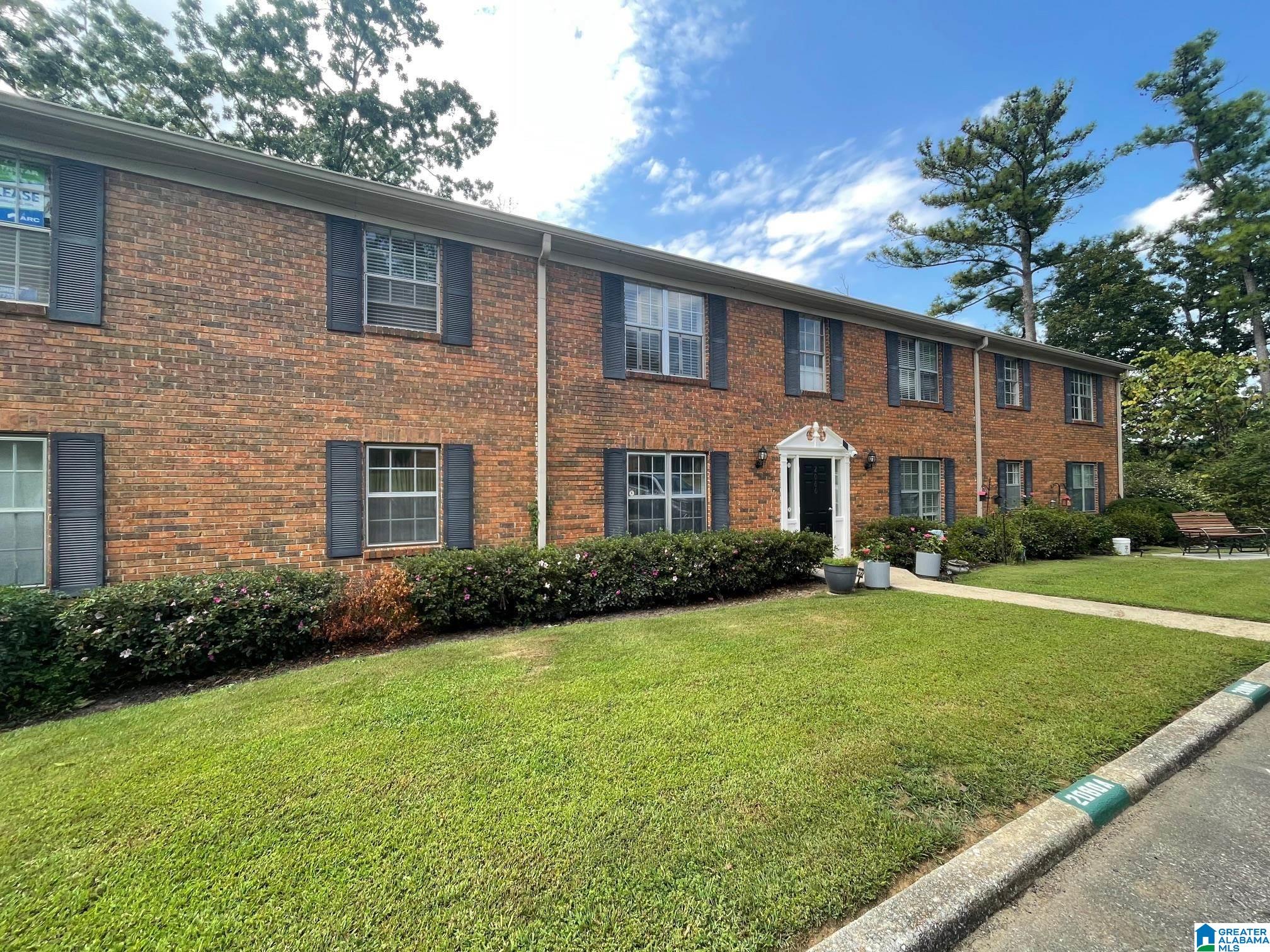 Homes for sale in Vestavia Hills, AL | 2060 Montreat Dr #D, Vestavia Hills, AL 35216 | MLS# 21430017