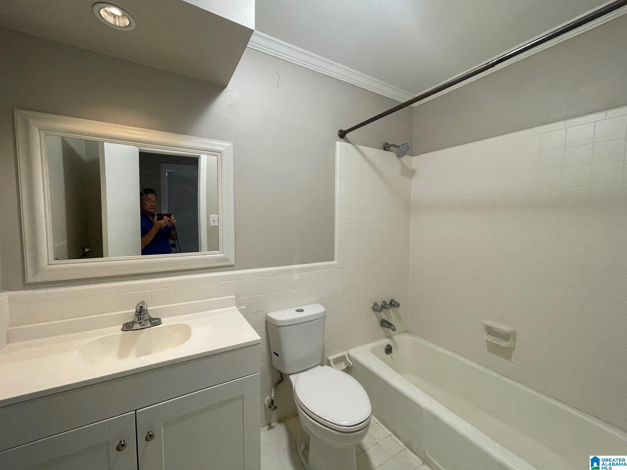 Homes for sale in Vestavia Hills, AL | 2060 Montreat Dr #D, Vestavia Hills, AL 35216 | MLS# 21430017