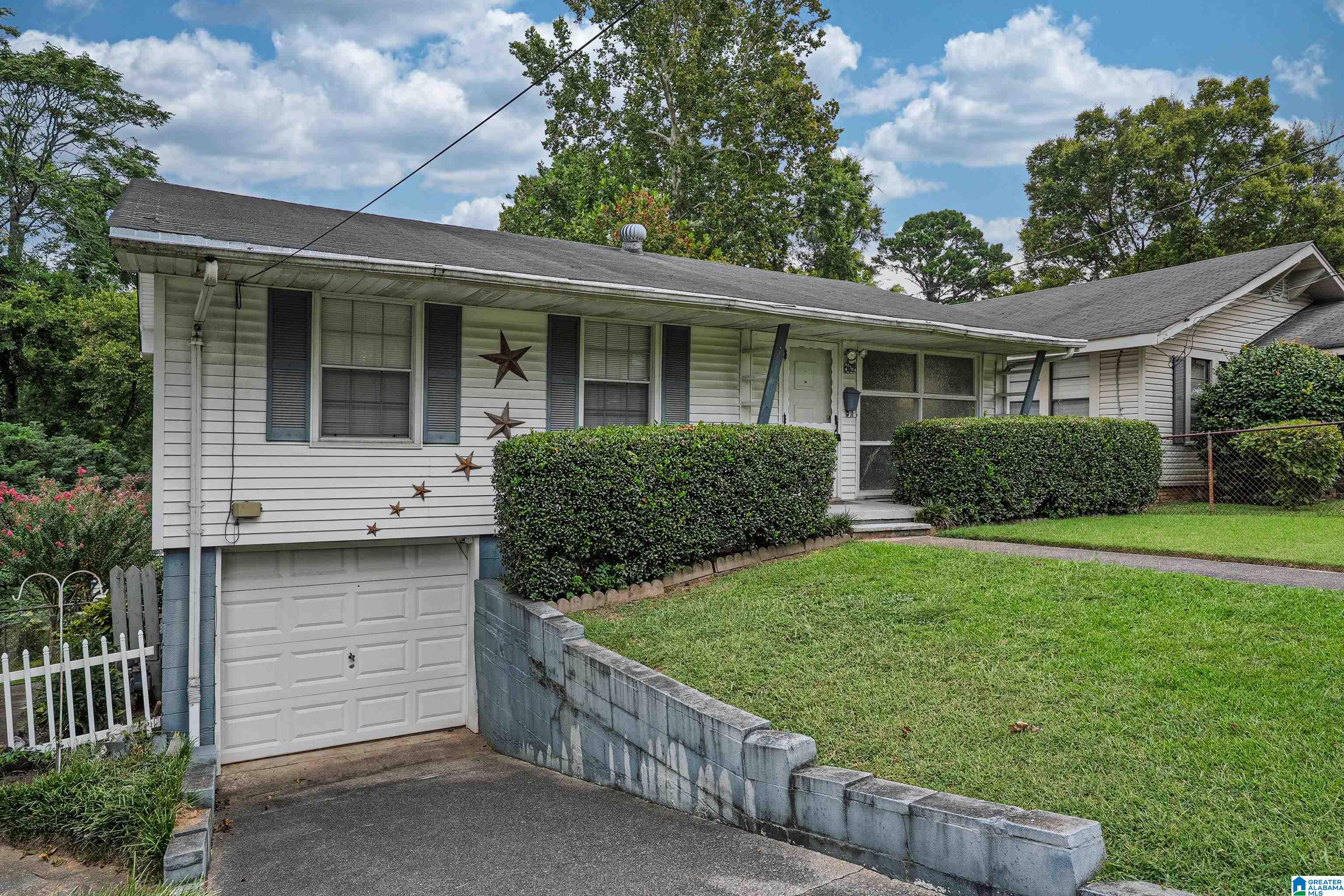 Homes for sale in Tarrant, AL | 1704 Hatchet Avenue, Tarrant, AL 35217 | MLS# 21430328