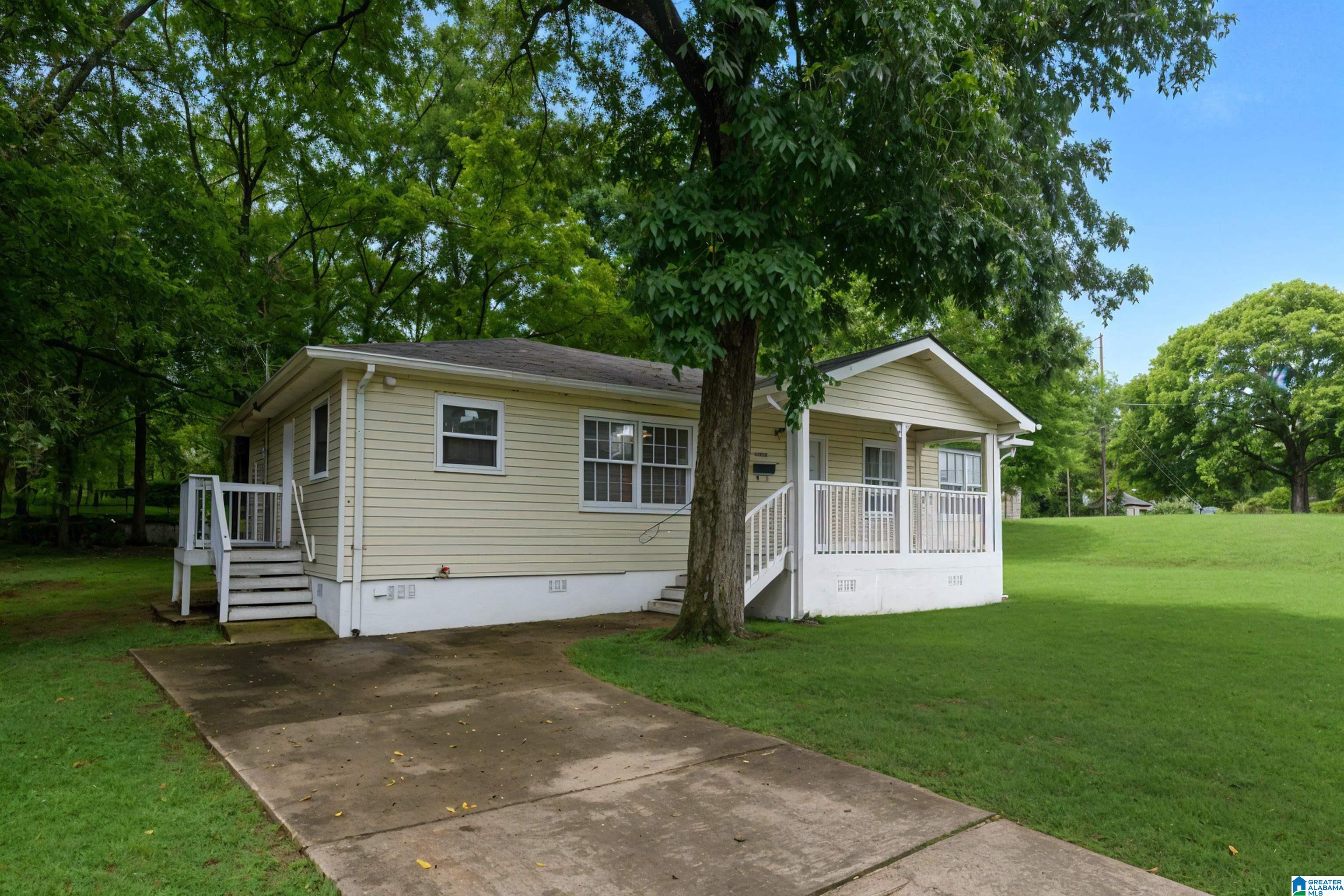 Homes for sale in Birmingham, AL | 6001 2nd Avenue N, Birmingham, AL 35212 | MLS# 21430333