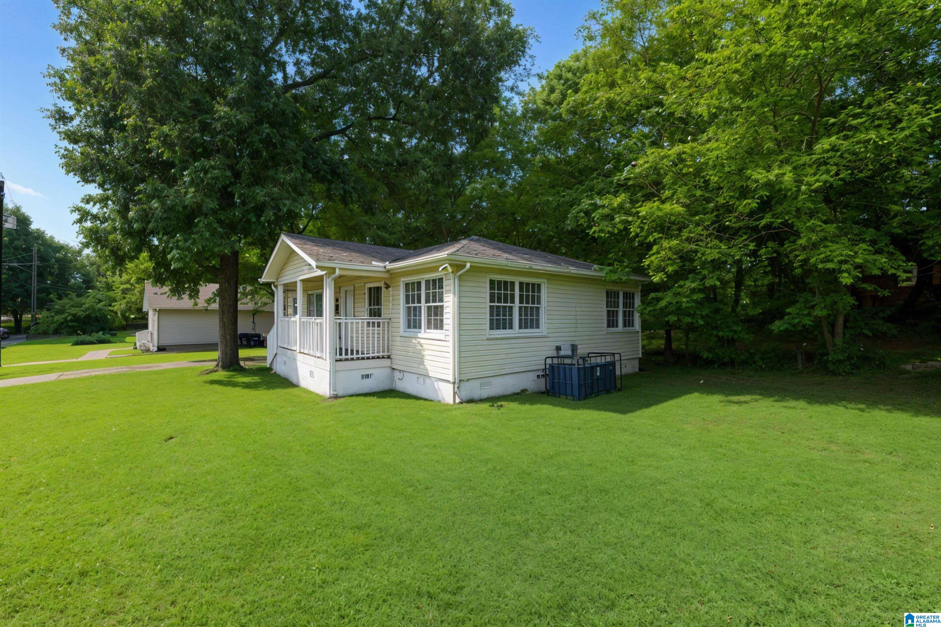 Homes for sale in Birmingham, AL | 6001 2Nd Avenue N, Birmingham, AL 35212 | MLS# 21430333