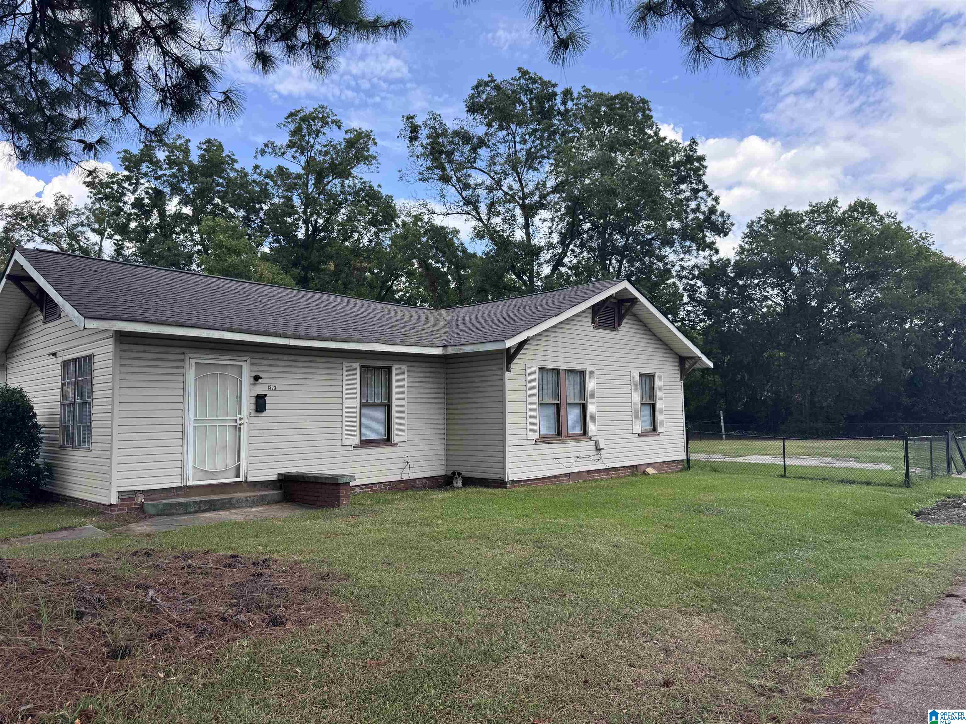 Homes for sale in Birmingham, AL | 1323 Gulfport Street, Birmingham, AL 35224 | MLS# 21430387