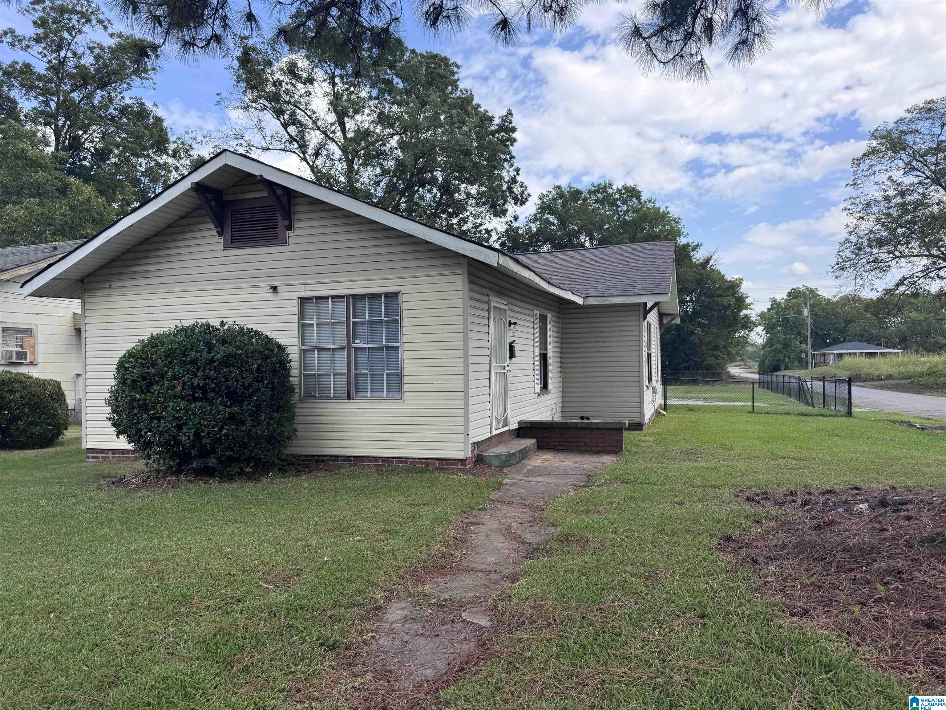 Homes for sale in Birmingham, AL | 1323 Gulfport Street, Birmingham, AL 35224 | MLS# 21430387