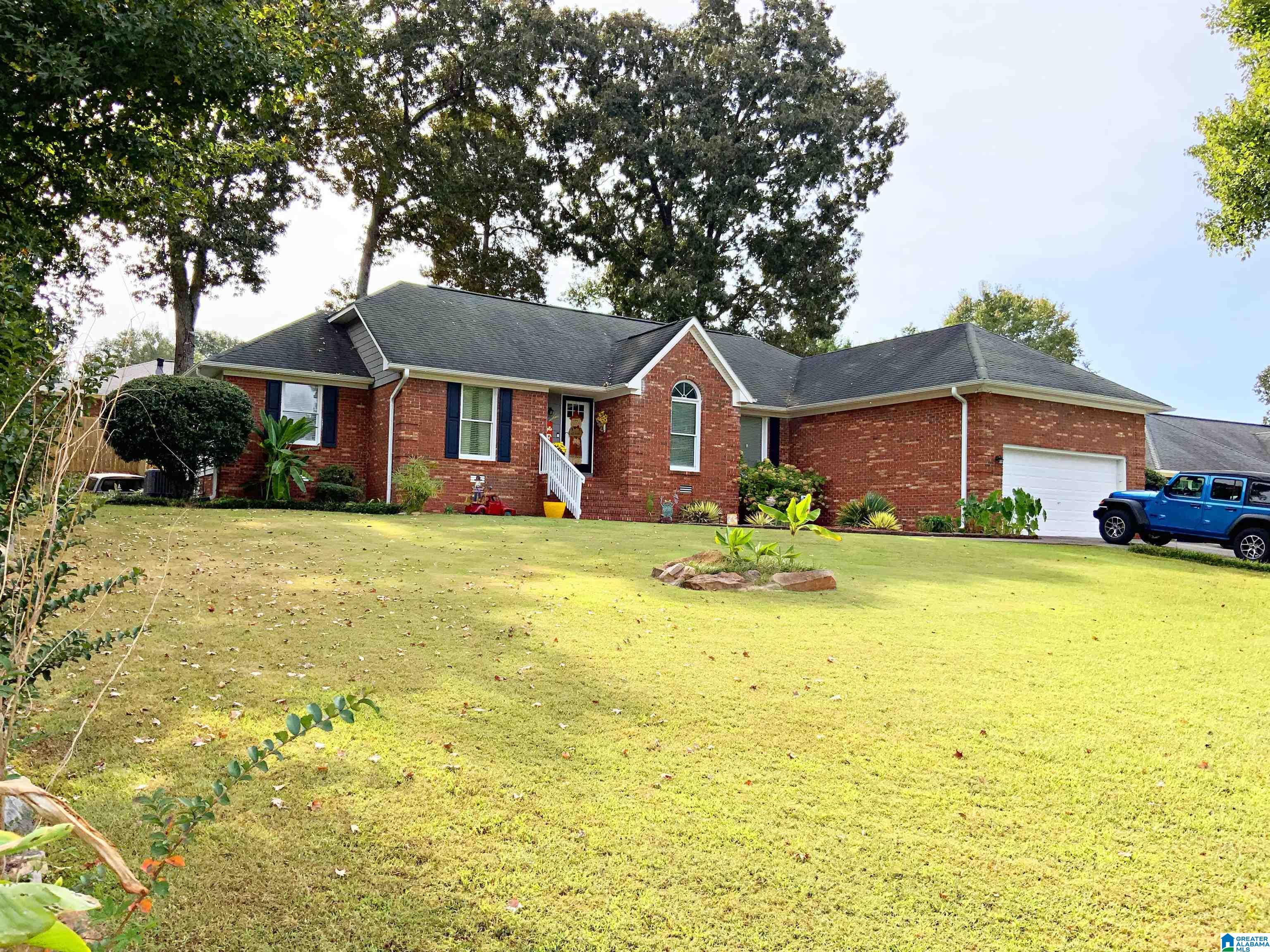 5039 RED OAK DRIVE