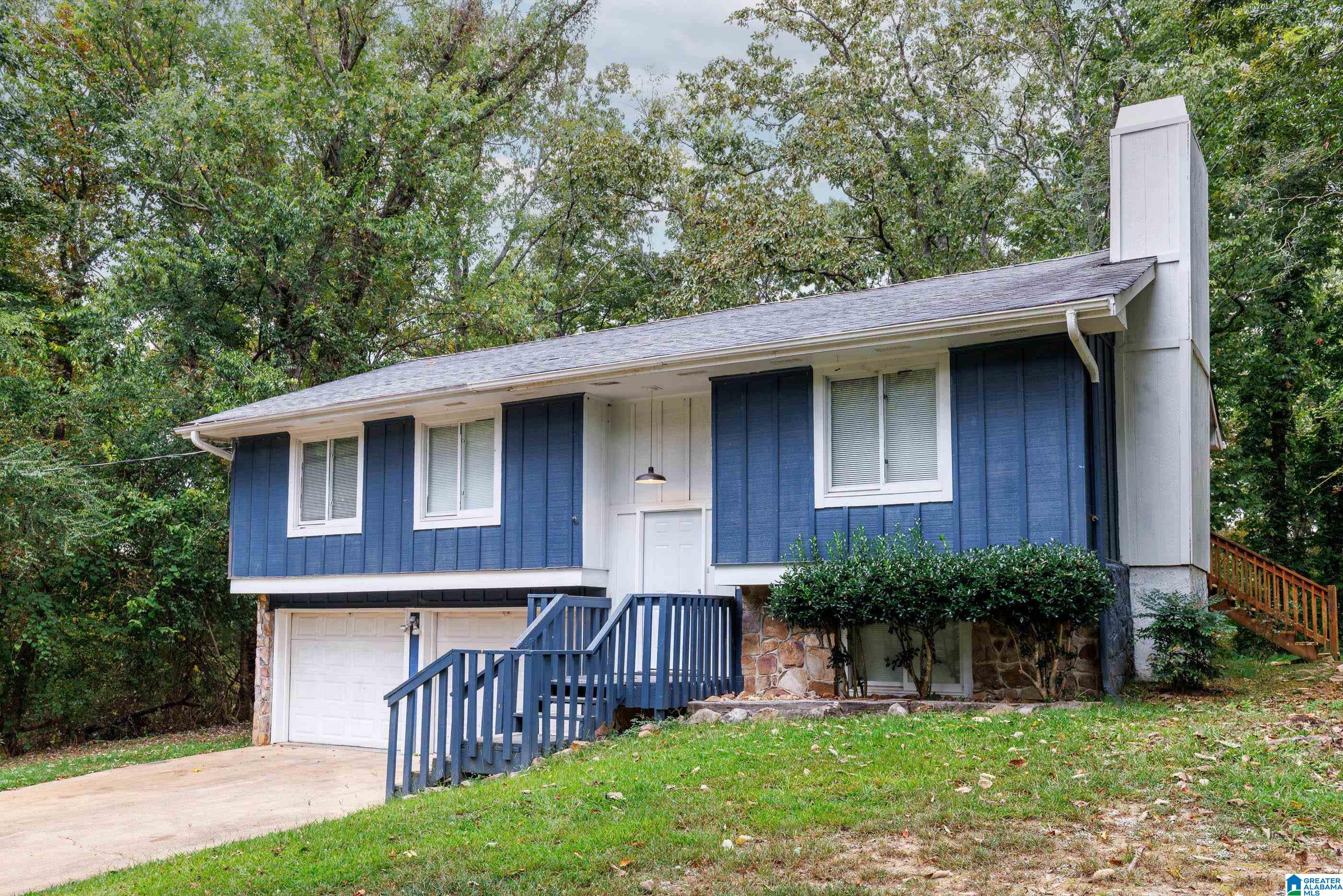 Homes for sale in Pinson, AL | 432 Shelterwood Circle, Pinson, AL 35126 | MLS# 21430527