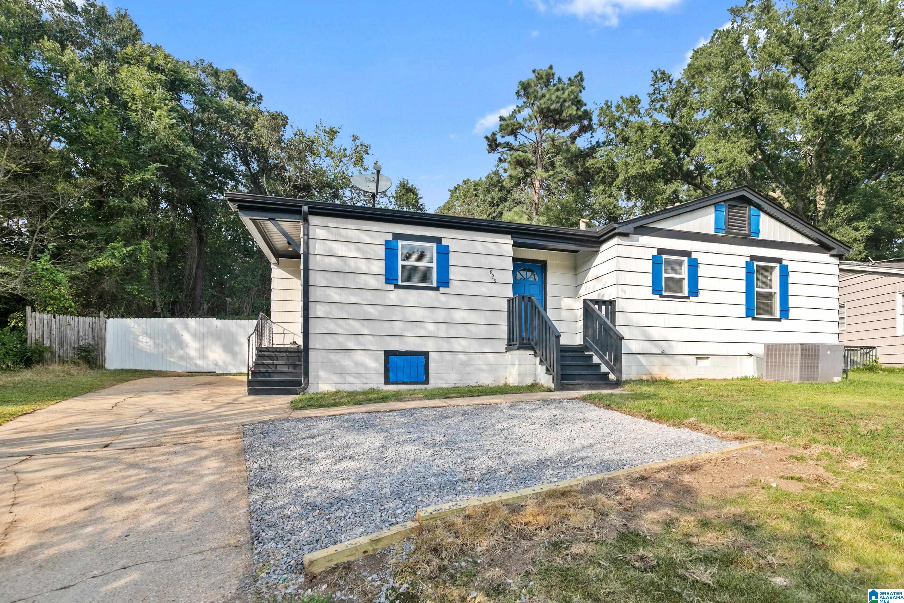 Homes for sale in Birmingham, AL | 829 Alden Avenue, Birmingham, AL 35228 | MLS# 21430567