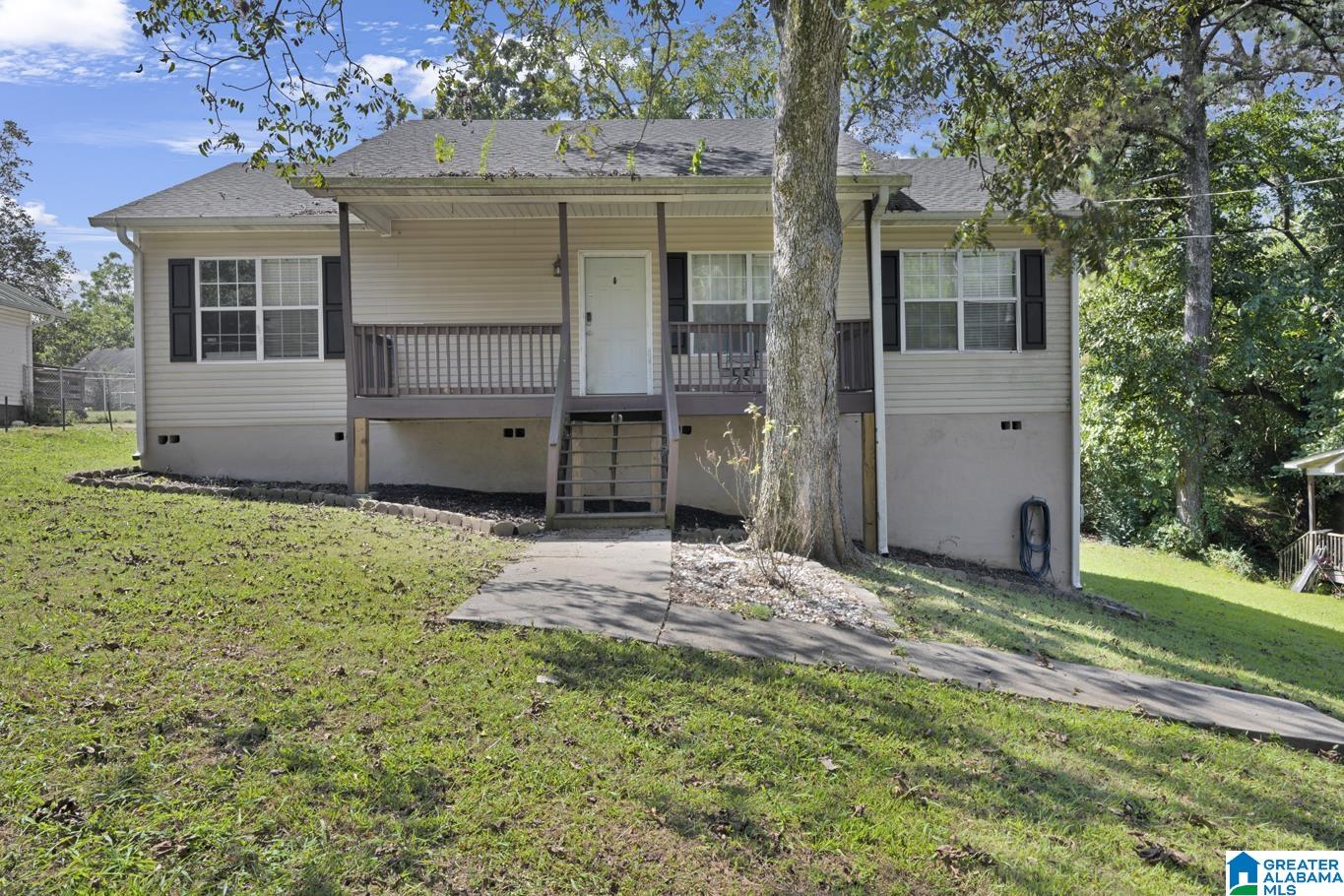 Homes for sale in Leeds, AL | 8119 Skinner Avenue, Leeds, AL 35094 | MLS# 21430571