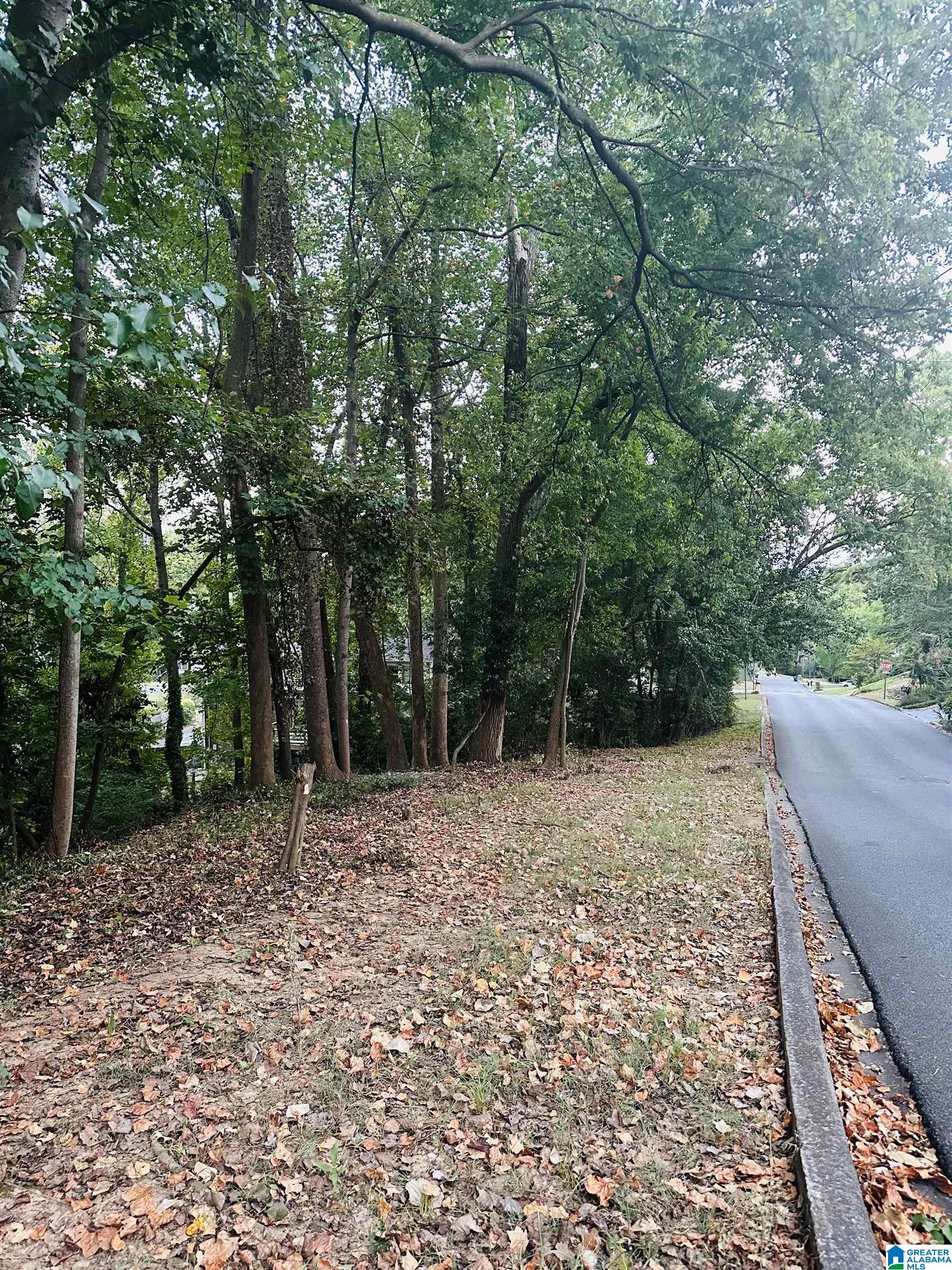 Homes for sale in Hoover, AL | 301 Laredo Dr, Hoover, AL 35226 | MLS# 21430633