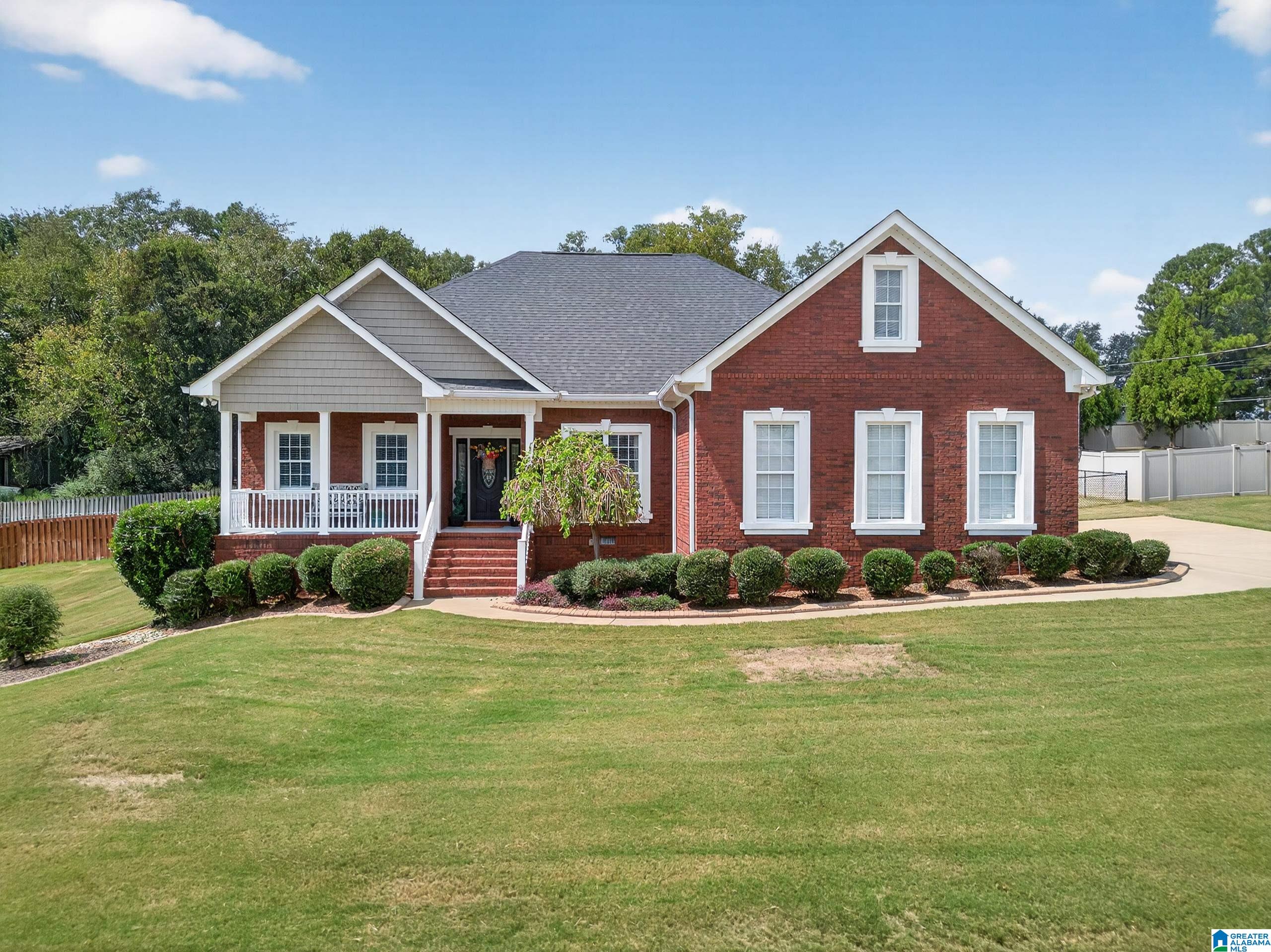 Homes for sale in Alexandria, AL | 142 Barrington Circle, Alexandria, AL 36250 | MLS# 21430665