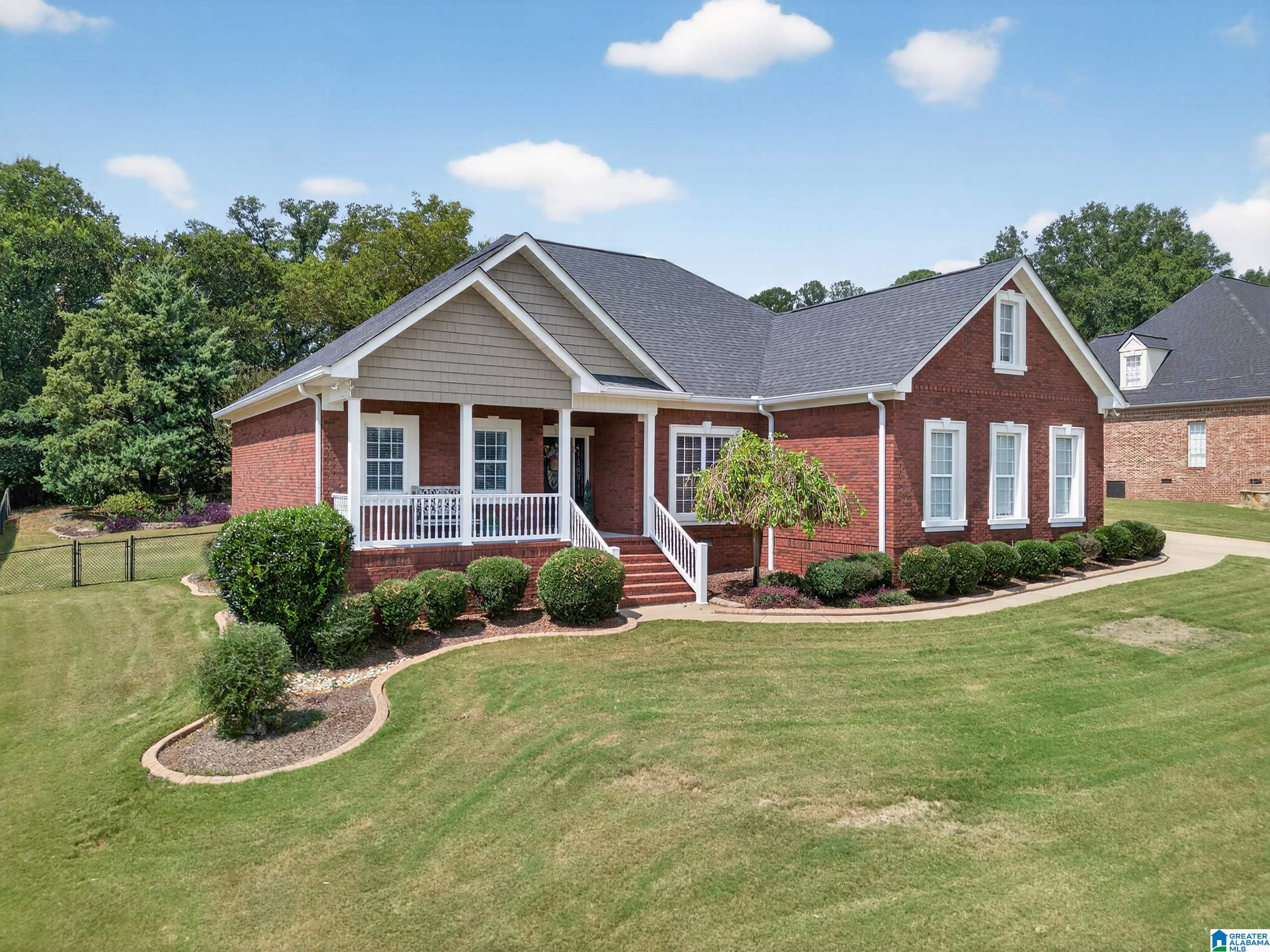 Homes for sale in Alexandria, AL | 142 Barrington Circle, Alexandria, AL 36250 | MLS# 21430665