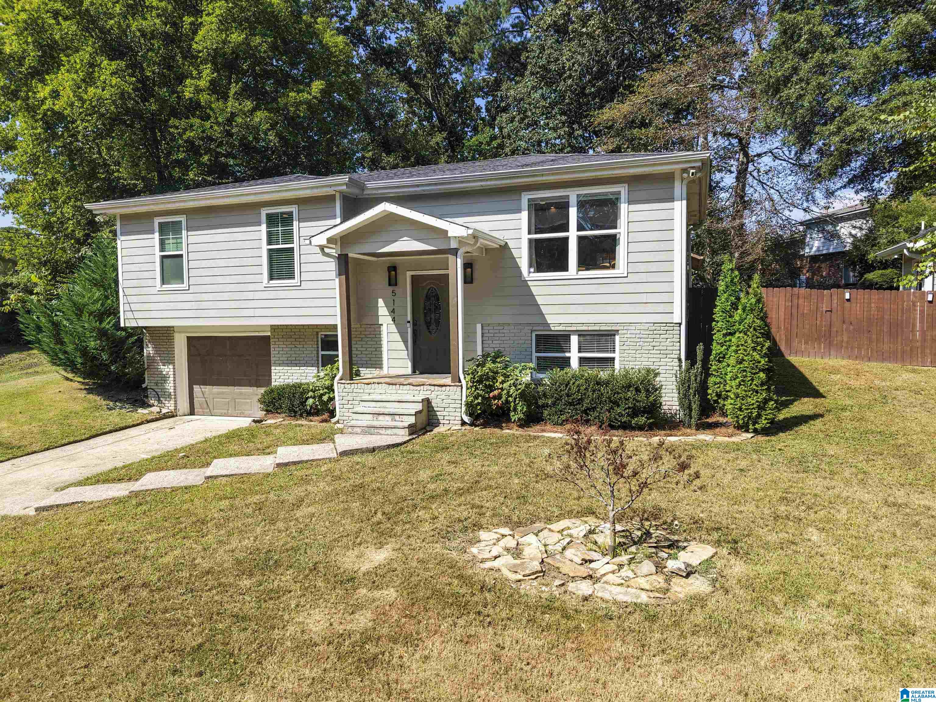 5144 NORTHUMBERLAND ROAD