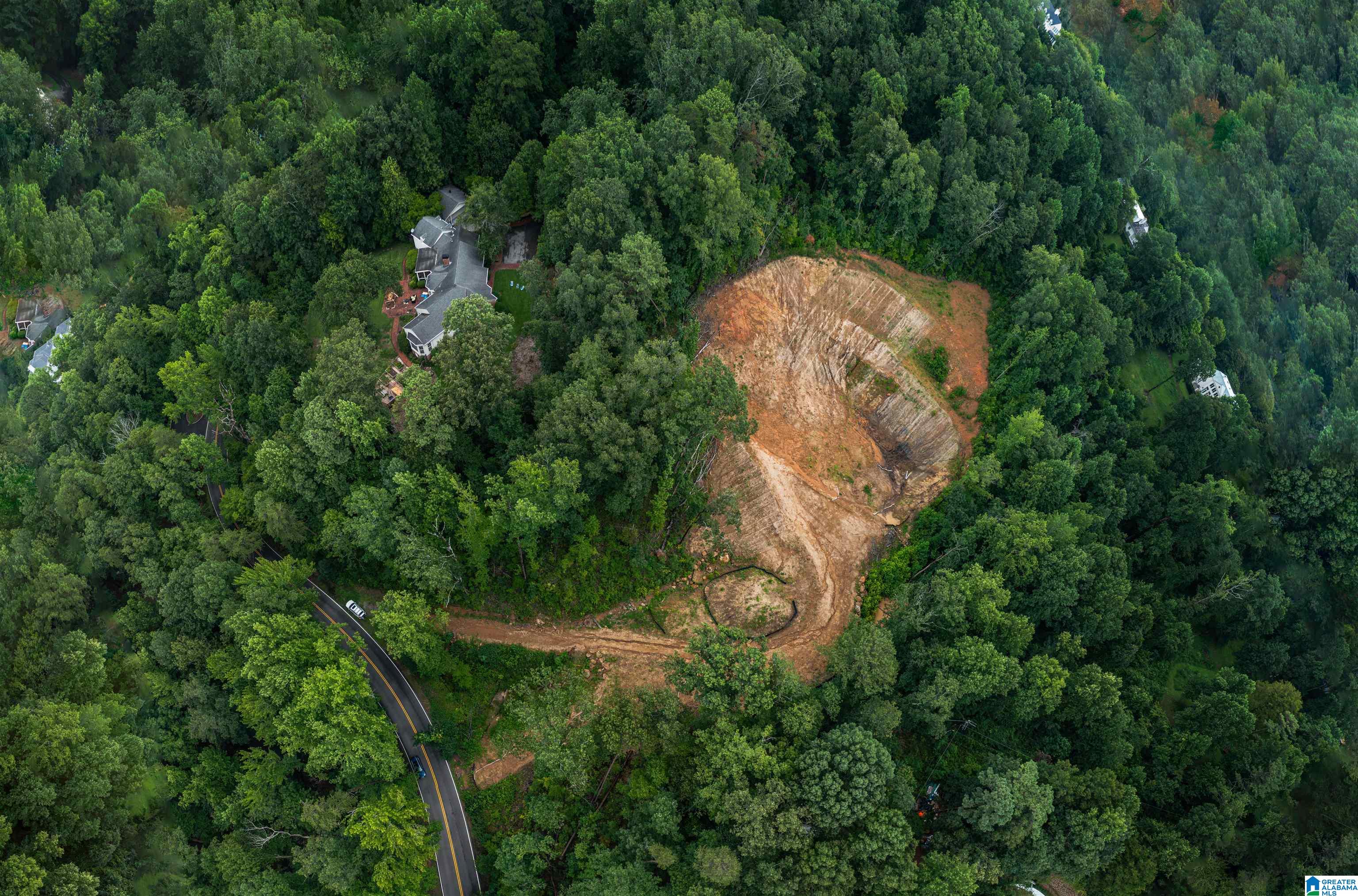 Homes for sale in Mountain Brk, AL | 2841 Cherokee Road, Mountain Brk, AL 35223 | MLS# 21430776