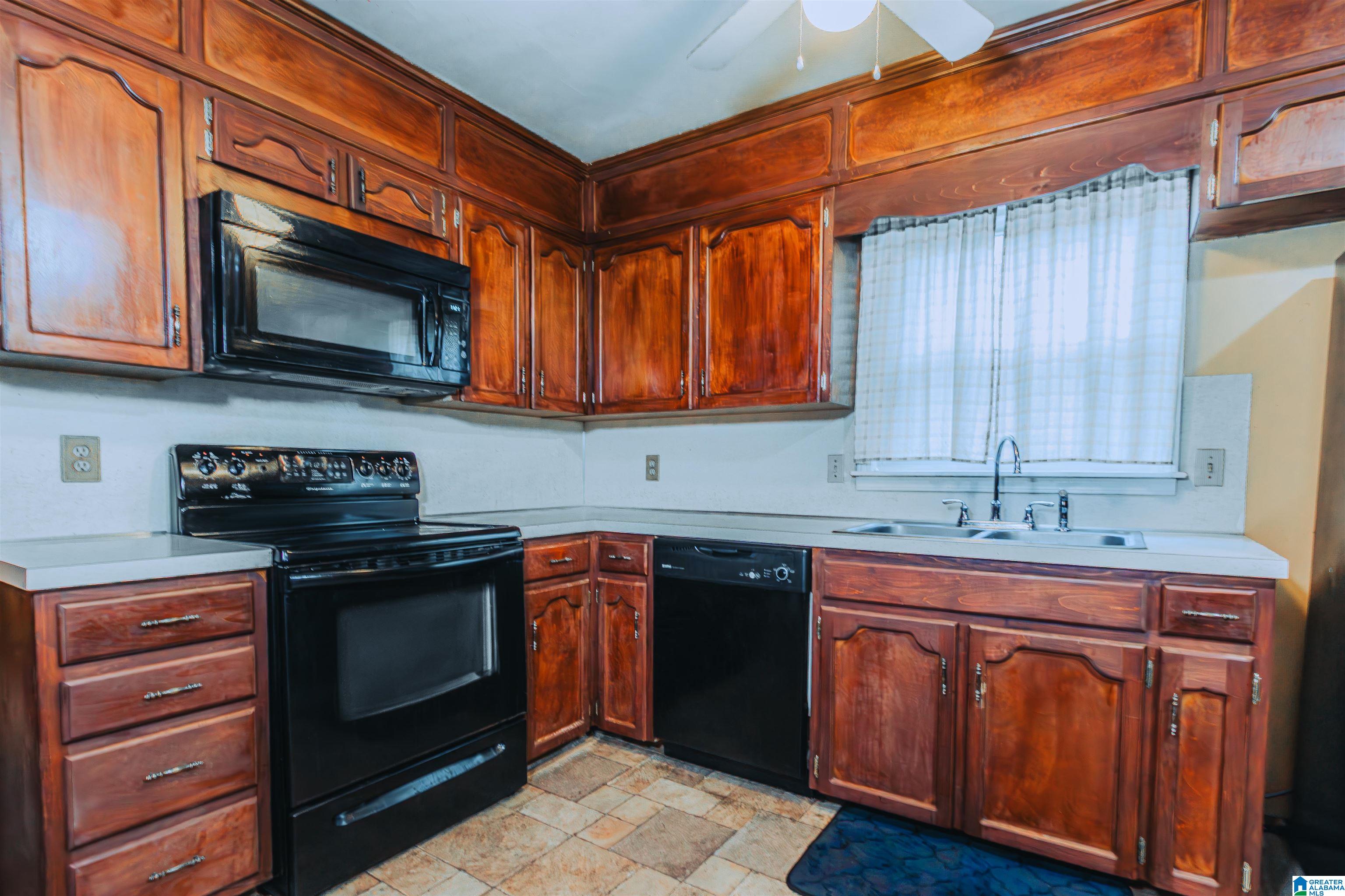 Homes for sale in Birmingham, AL | 1005 Tammy Anne Dr, Birmingham, AL 35235 | MLS# 21430992