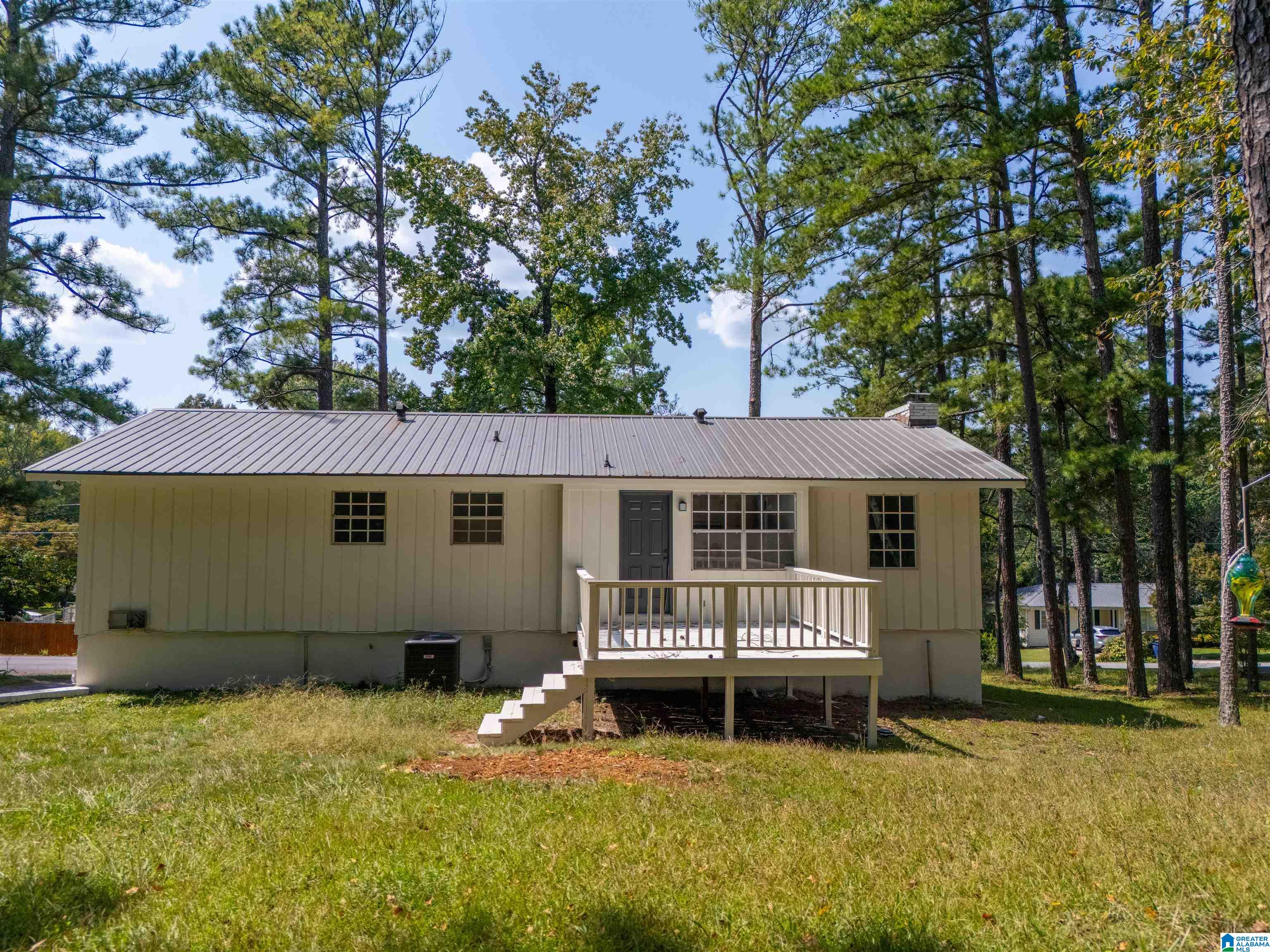 Homes for sale in Jacksonville, AL | 509 9th Avenue Ne, Jacksonville, AL 36265 | MLS# 21431066